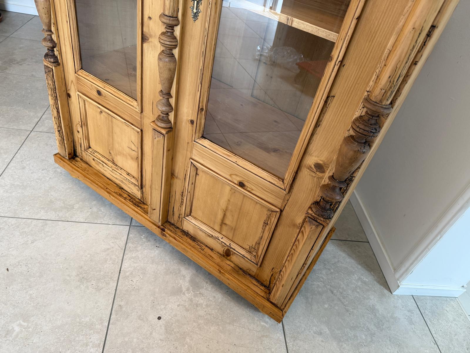 Restaurierte Gründerzeit Bauernvitrine Bauernschrank Originale G2032