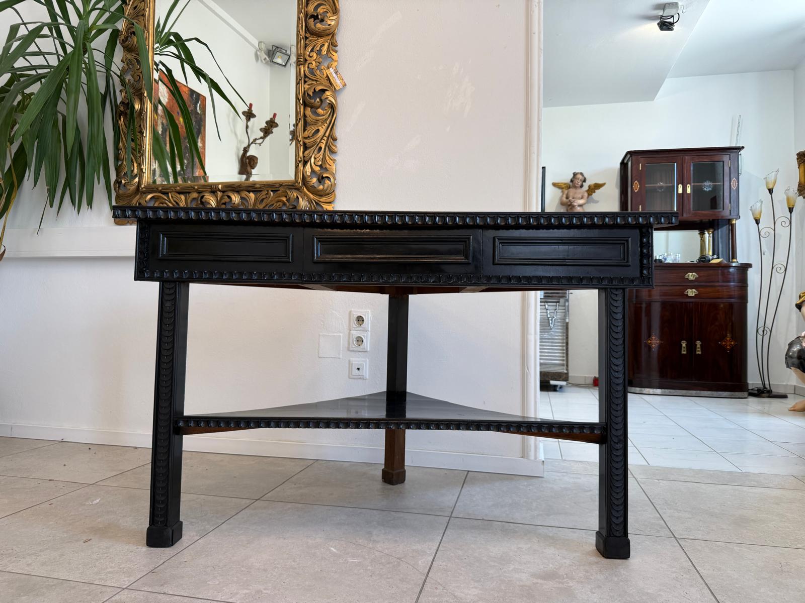 Sale Restauriertes Jugendstil Eckkasterl Eckanrichte Eckmöbel D2694