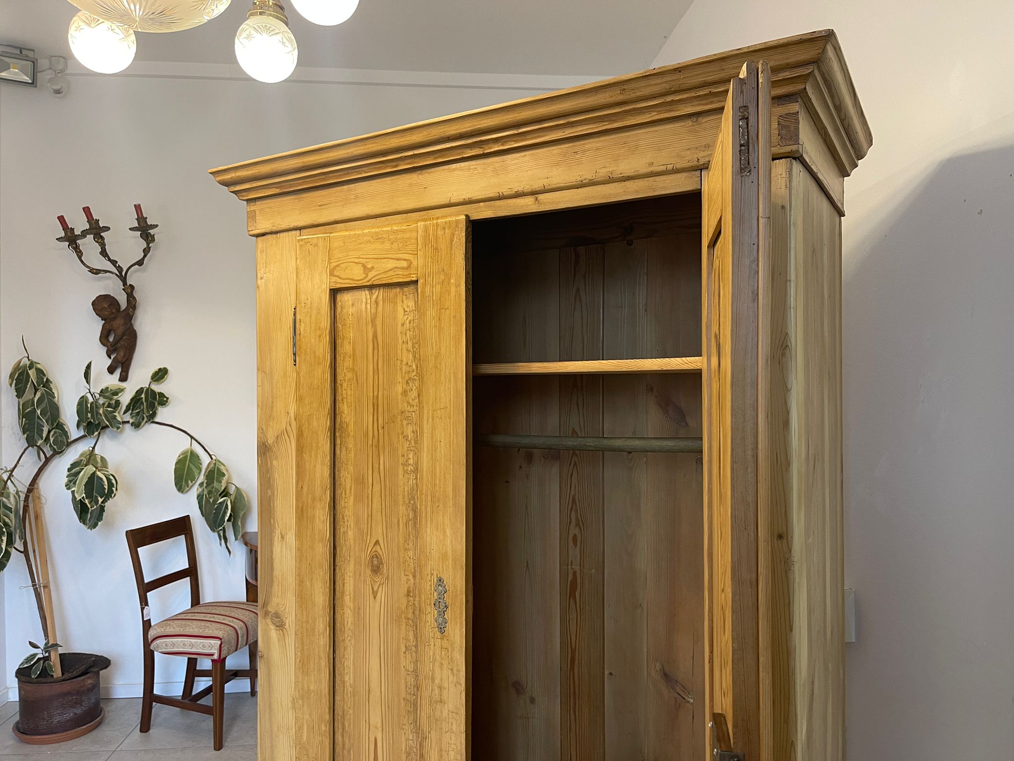 Sale Biedermeier Bauernschrank Barockschrank Antiquität  E1022