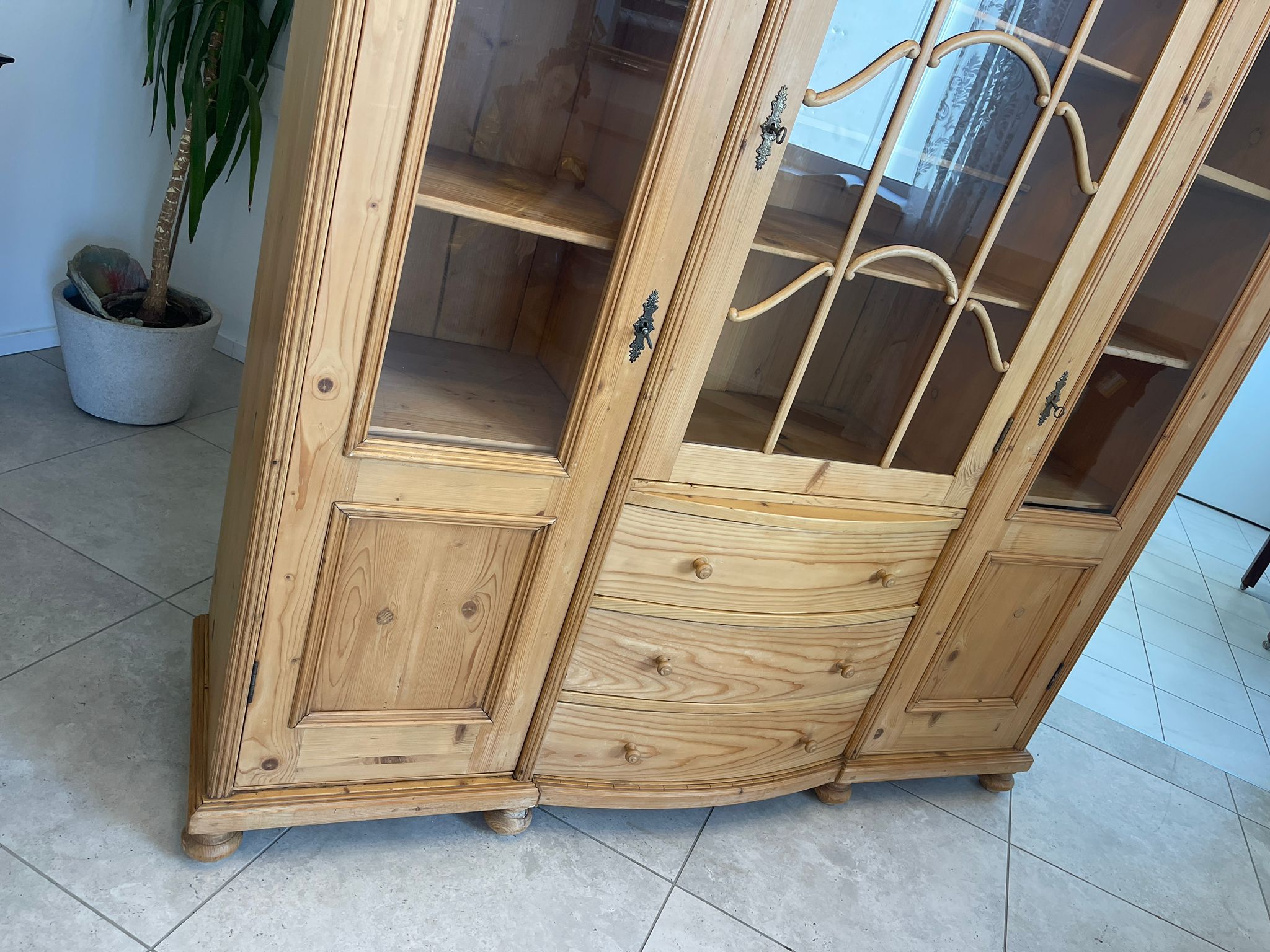 2ea68487-b733-49e6-9a4d-cd9dc21b36fa Originale Gründerzeit Vitrine Bücherschrank A4981