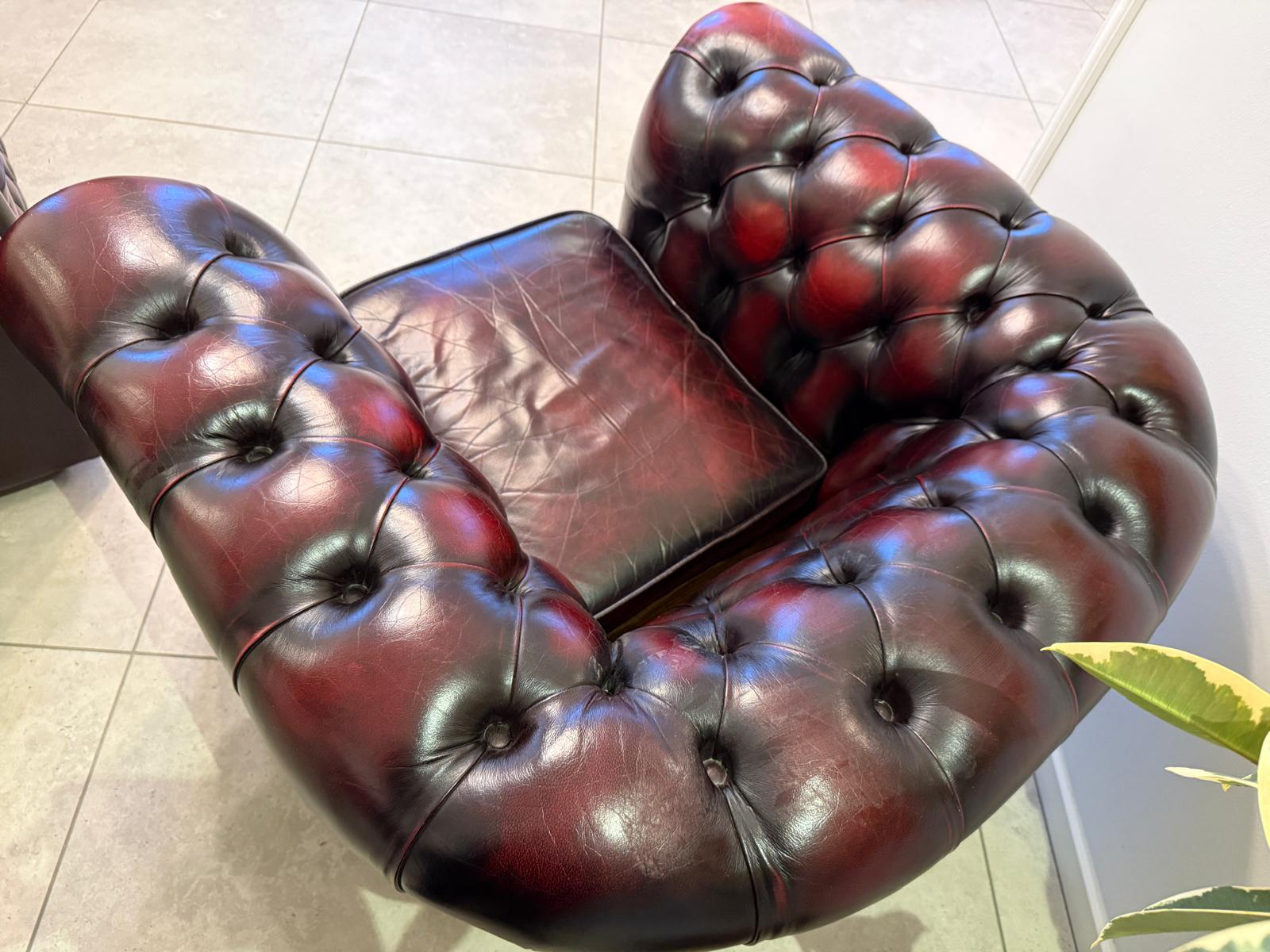 3er Ensemble Chesterfield Sofa Clubfauteuils Cultmöbel Antik D1027