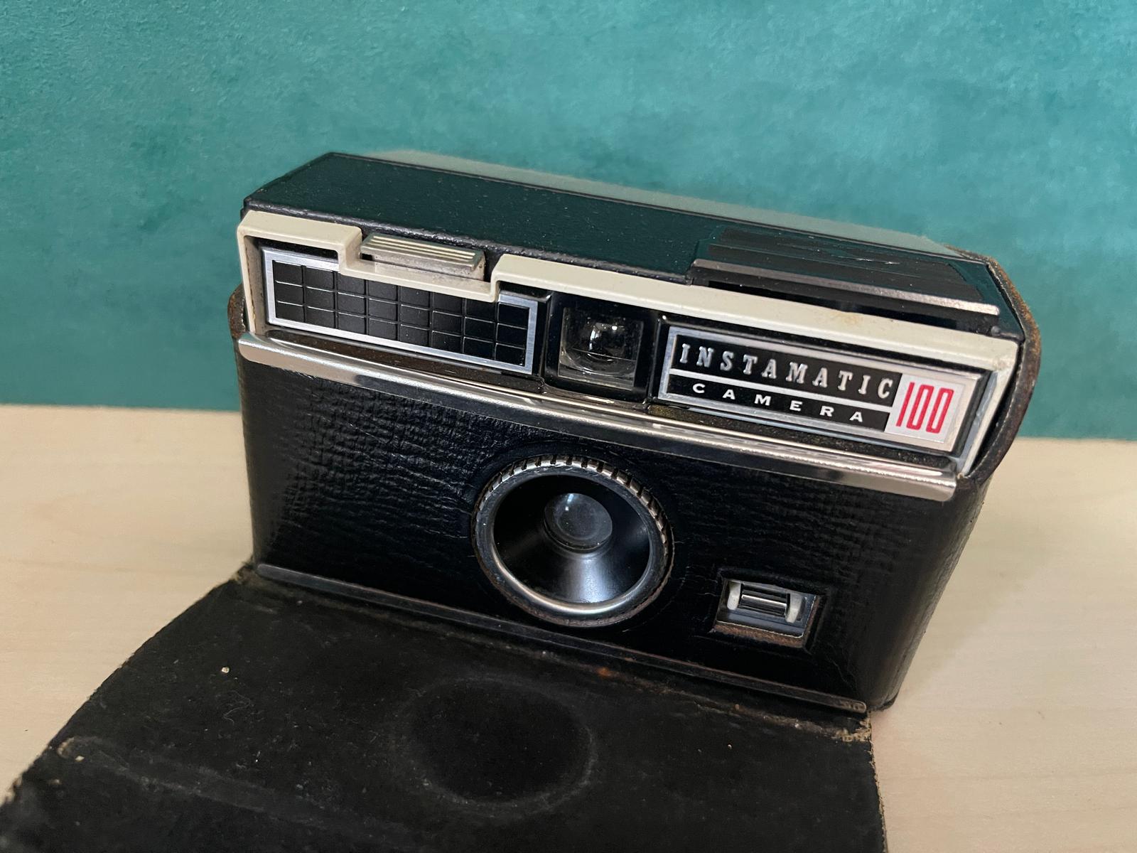 Kodak Instamatic 100 – Vintage Kamera der 60er-Jahre Foto4