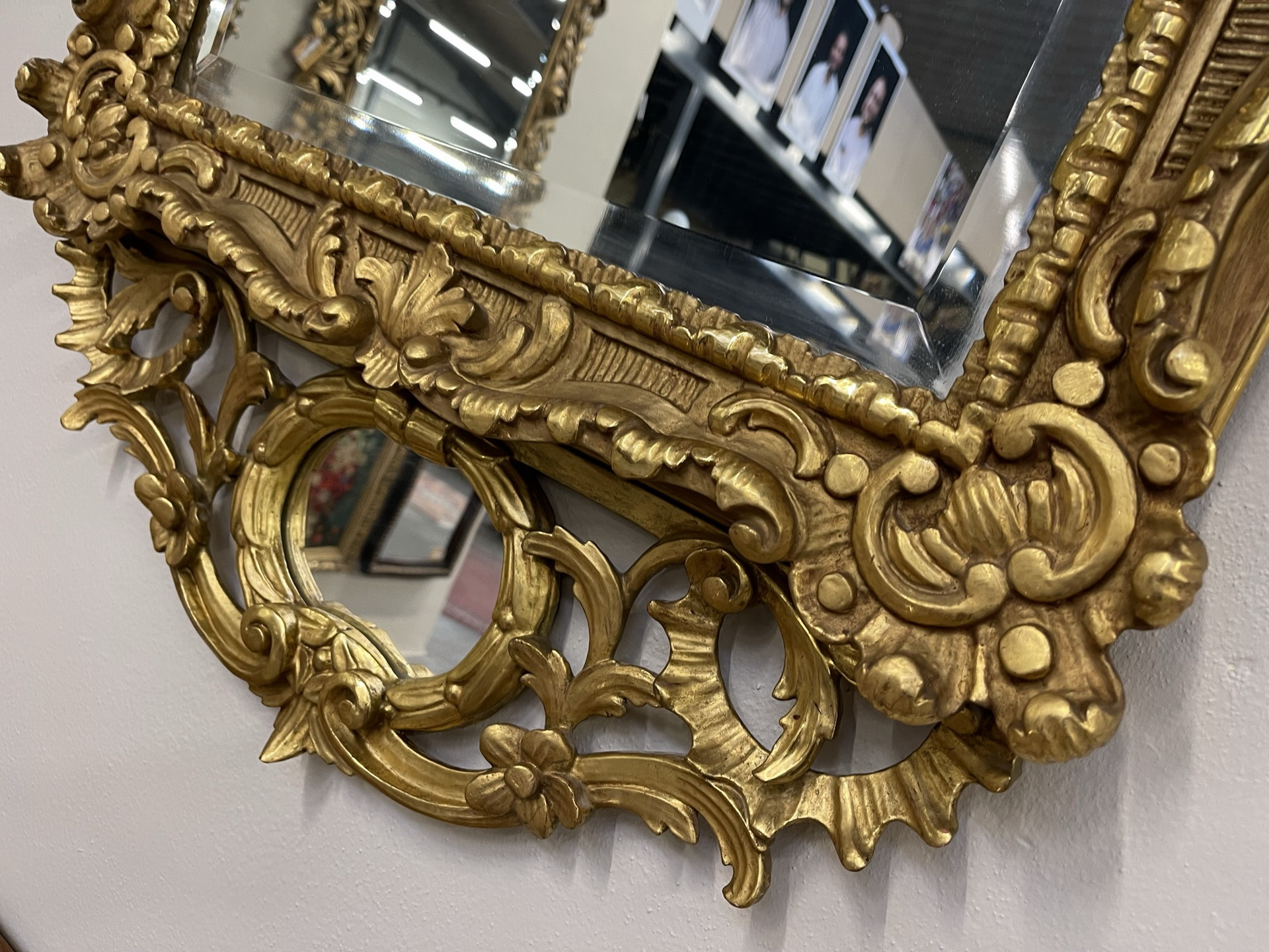 Biedermeier-Barock_134G1ks9cKkMzqxL Florentinerspiegel Ritterspiegel Akanthusblattschnitzkunst i2089