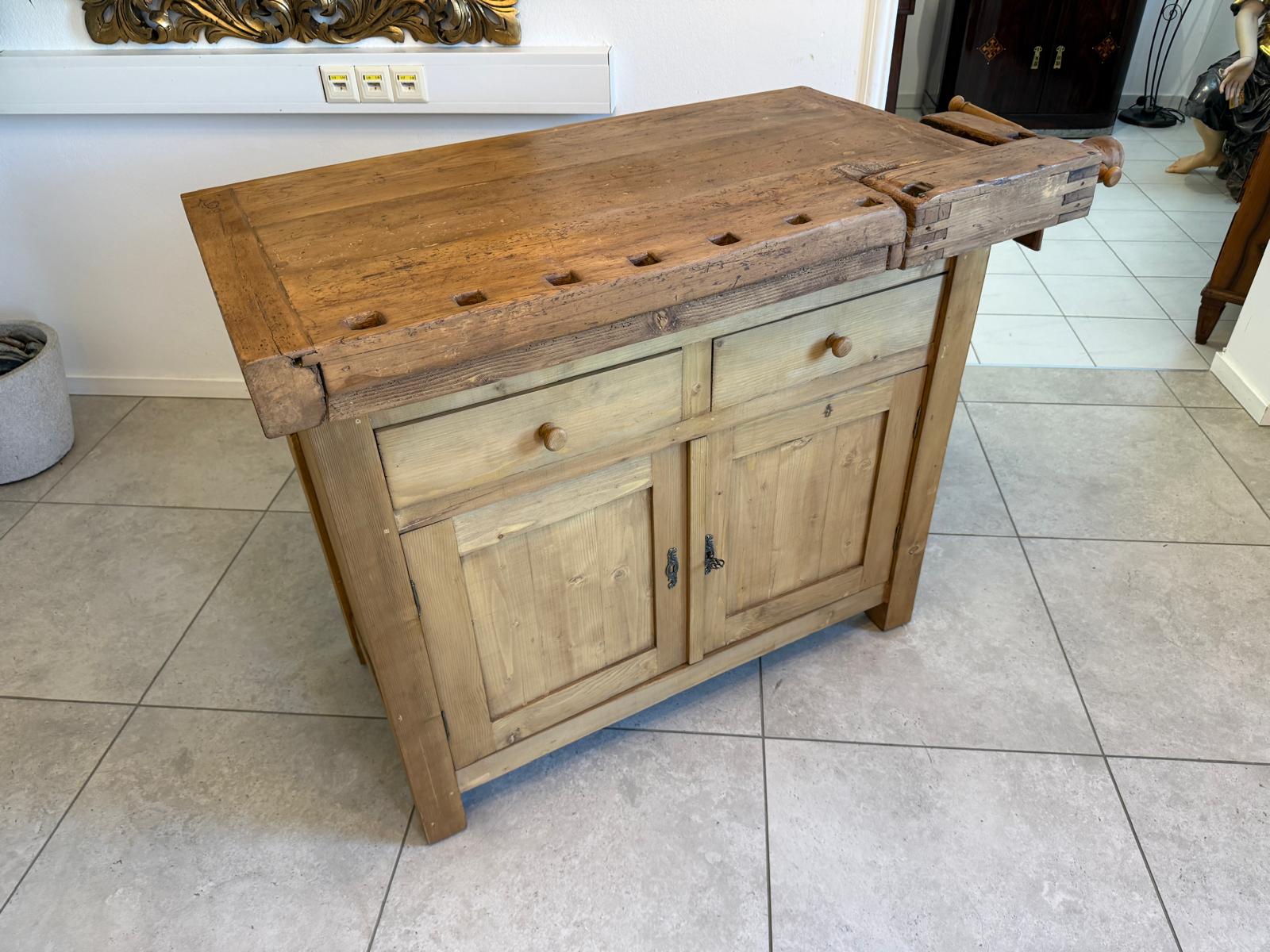 Holzbank aus Eiche & Fichte | Unikat aus altem Holz | IFANTIK D2877