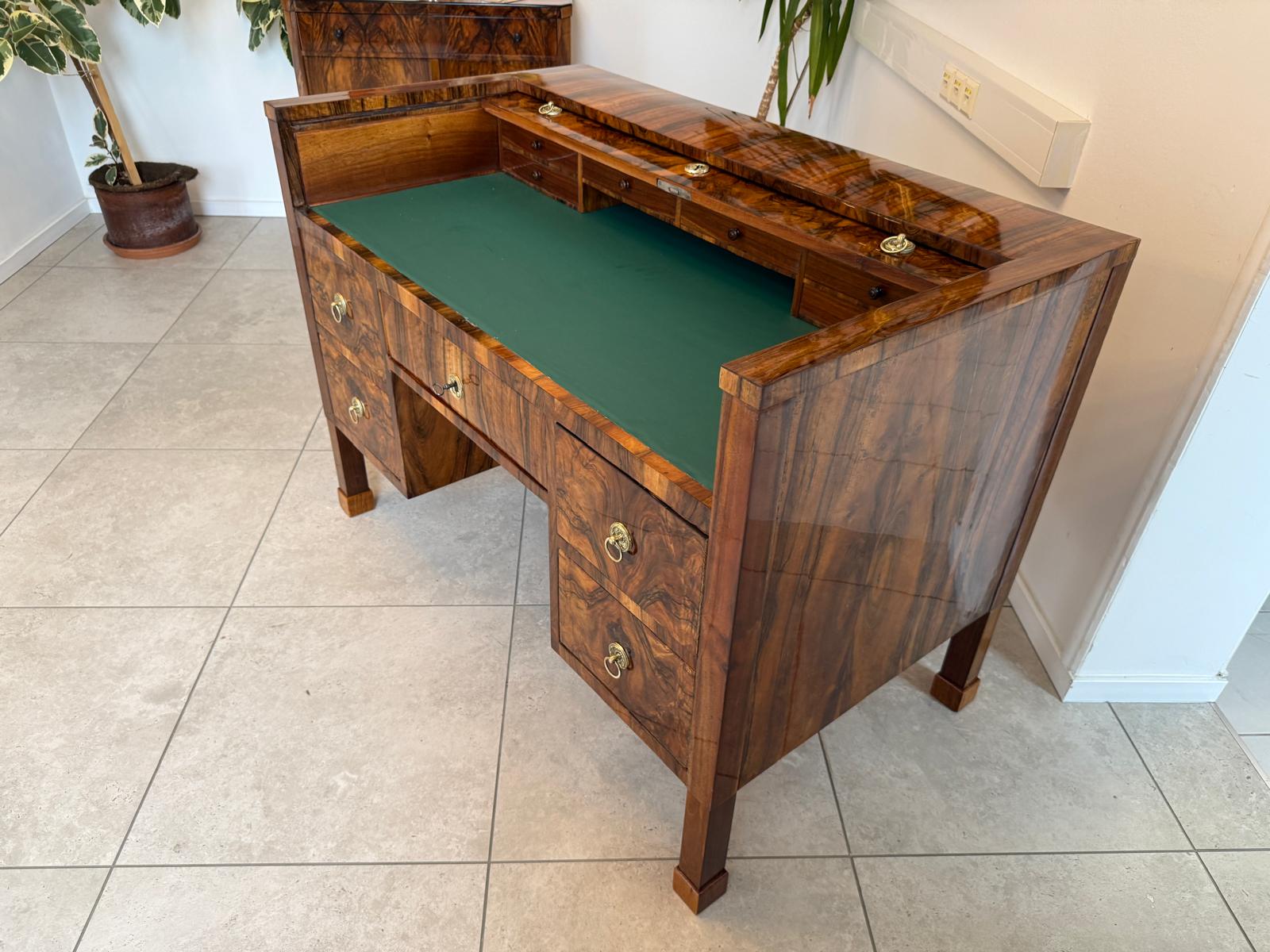 Restaurierte Biedermeier Schreibkommode Sekretär Nussholz Antiquität G2054