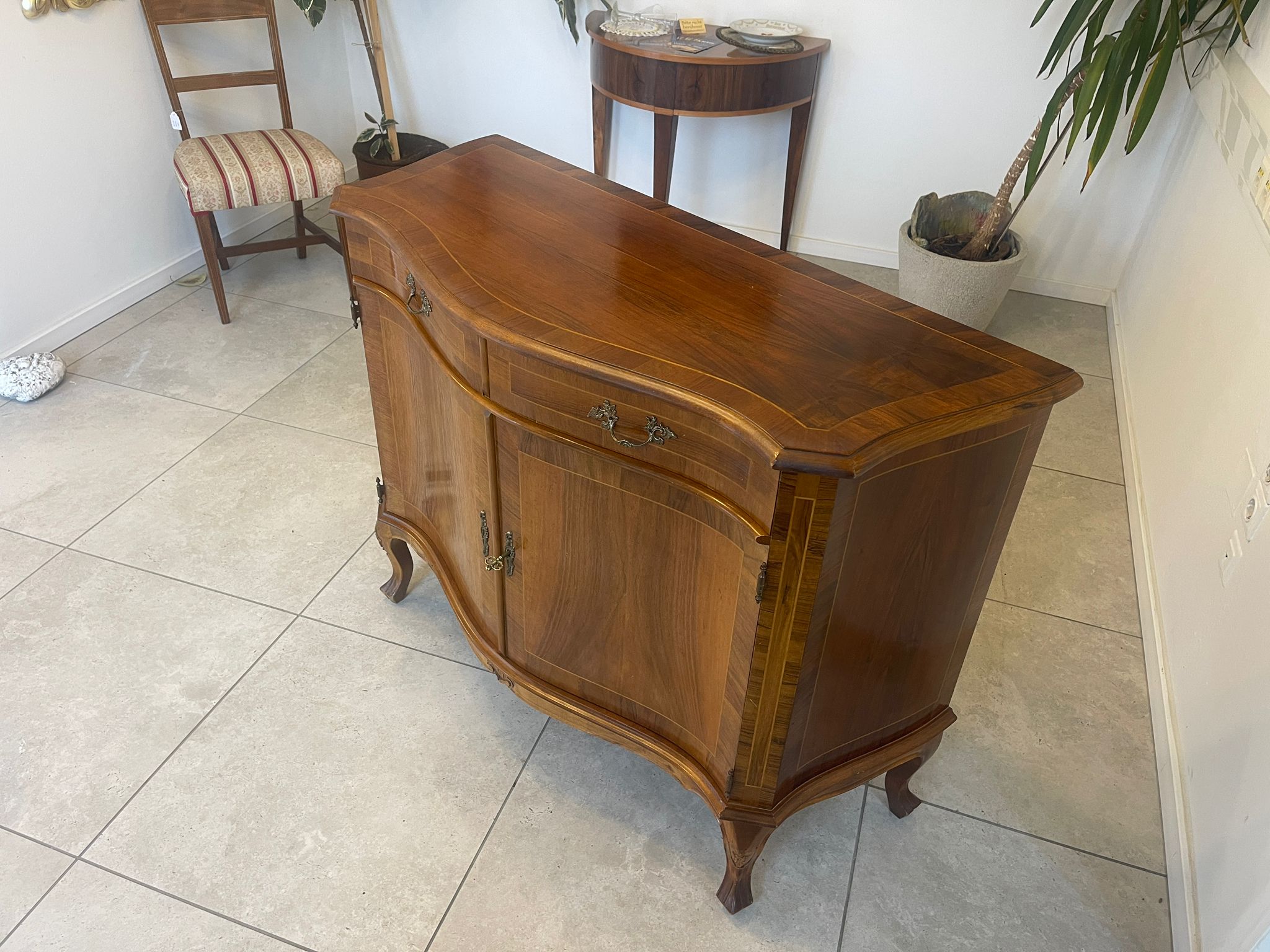 Barockstilkommode 2 Laden Kommode Stilmöbel E1002