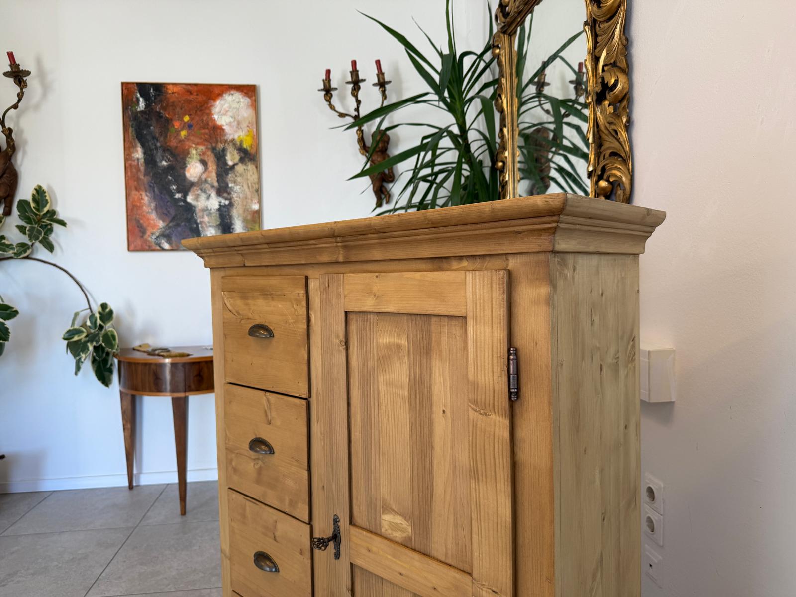 Brotschrank Almerschrank Speiskasten Bauernkasten Naturholzschrank  G2178