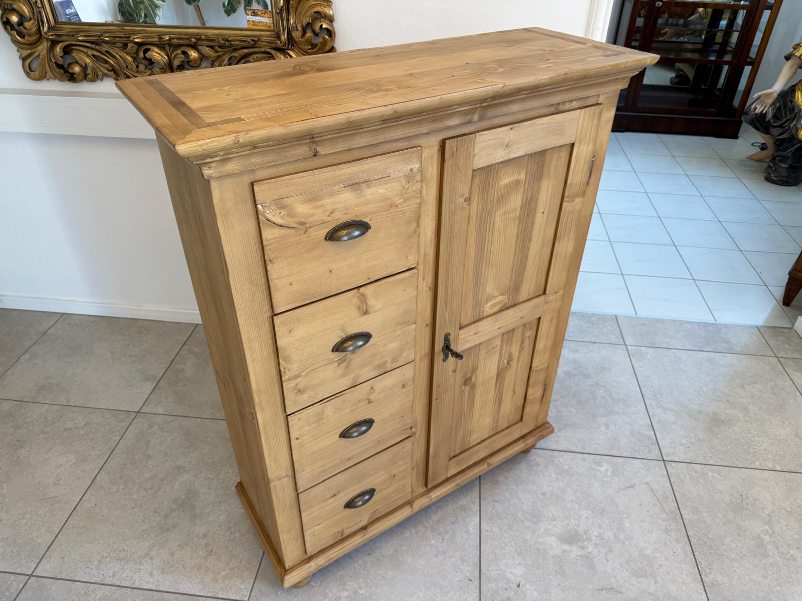 Brotschrank Almerschrank Speiskasten Bauernkasten Naturholzschrank  G2178