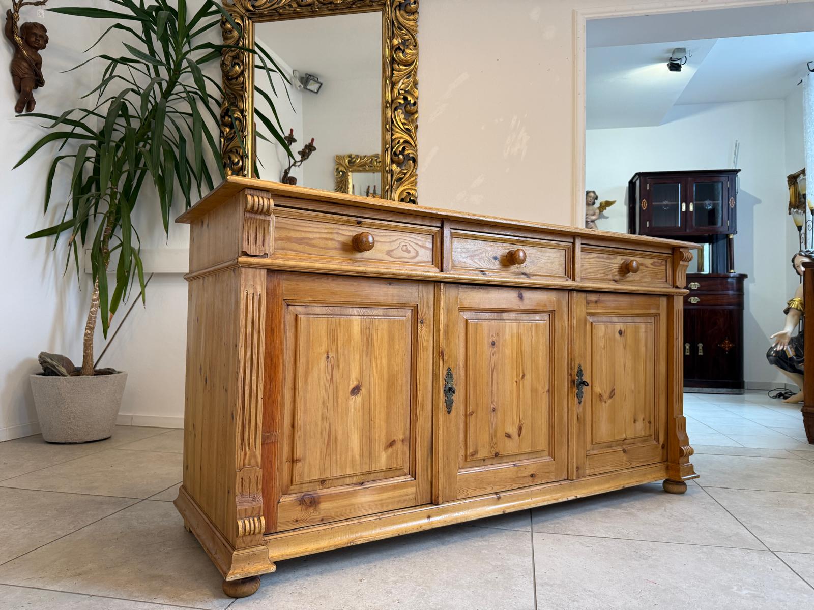 Bäuerliche Gründerzeit Anrichte Antik Kommode Naturholz Antik & Alt D1067