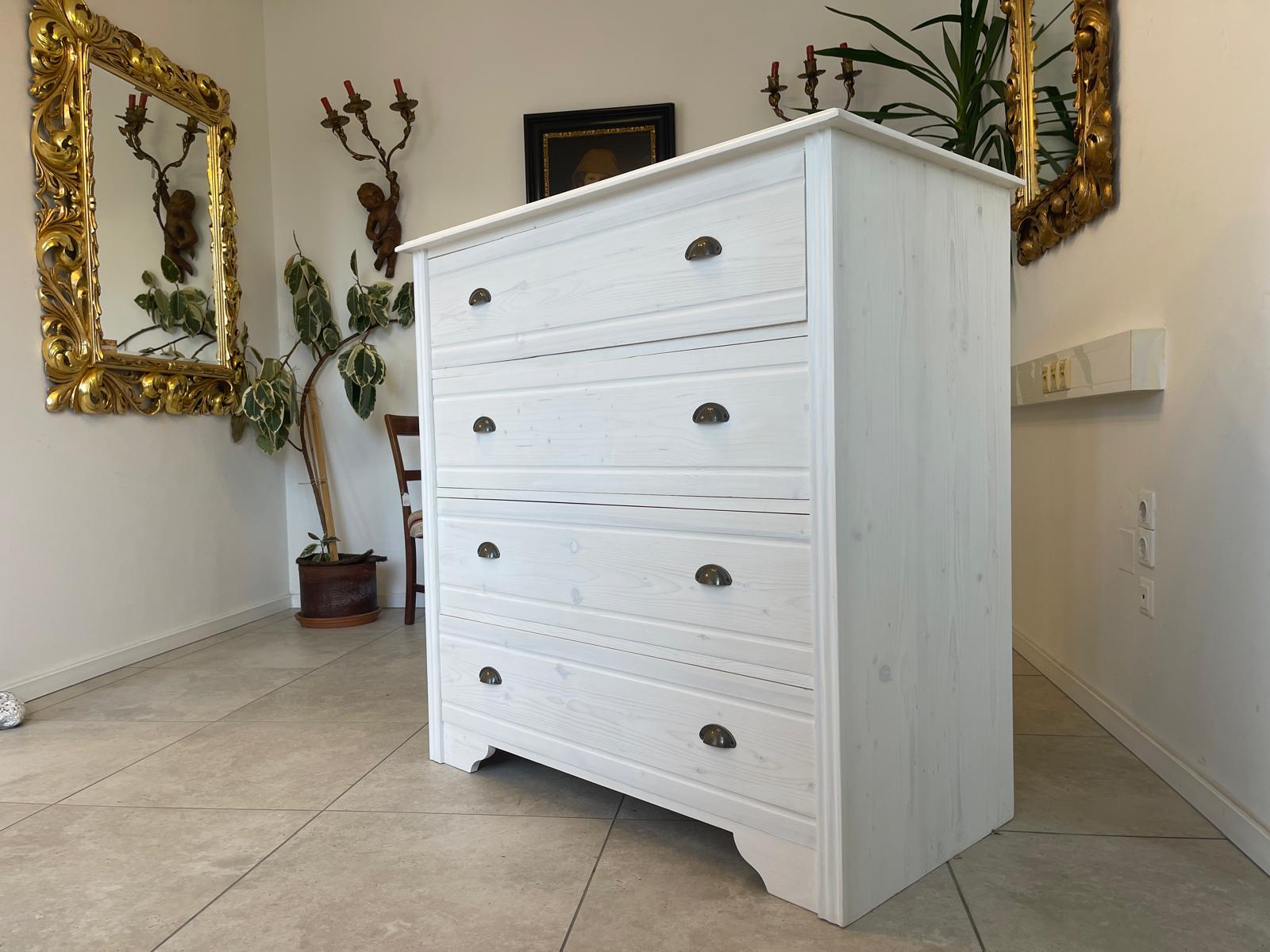 Bäuerliche Anrichte Sideboard Kommode Naturholz Fichtenholz Weiss G1071