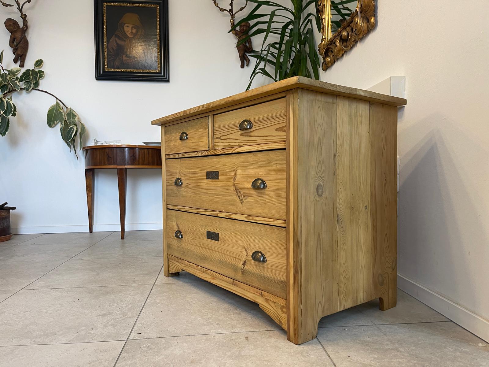Originale Jugendstil Kommode aus Fichtenholz, 4 Laden, restauriert A5168