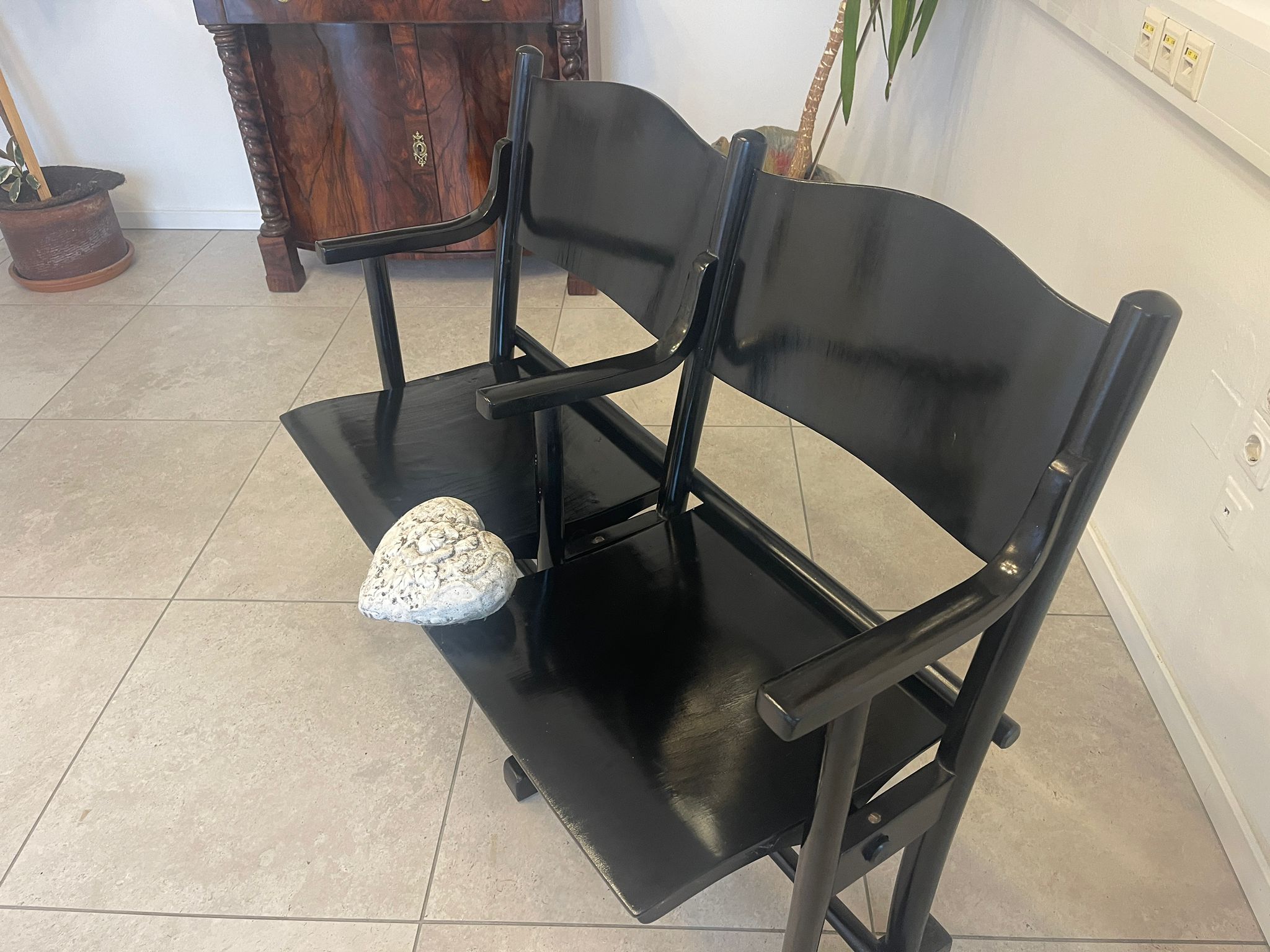 ea4b9e79-94c5-4c8c-8ed8-f4f4614592f6 Praktische Kinostuhlreihe 2er Kinosessel Klappstuhl Vintage A5000