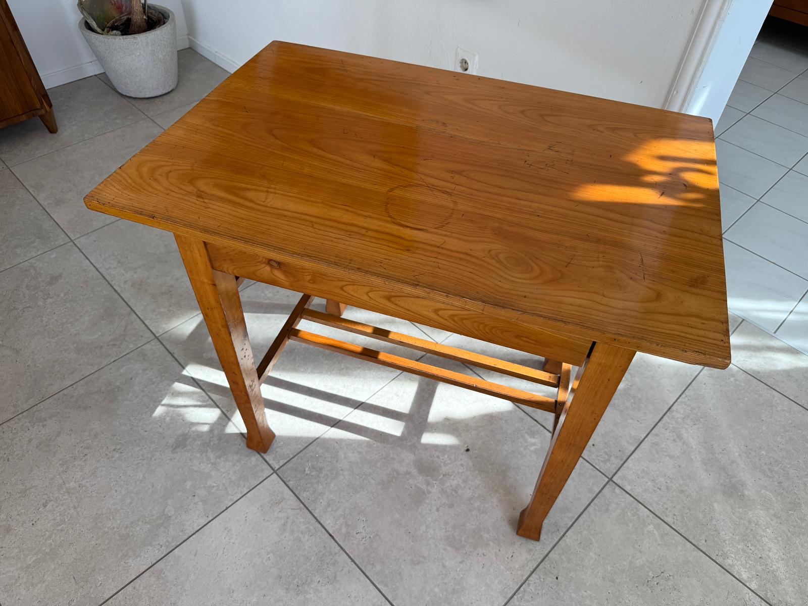 Jugendstil Tisch Kirschholz Beistelltisch G1979