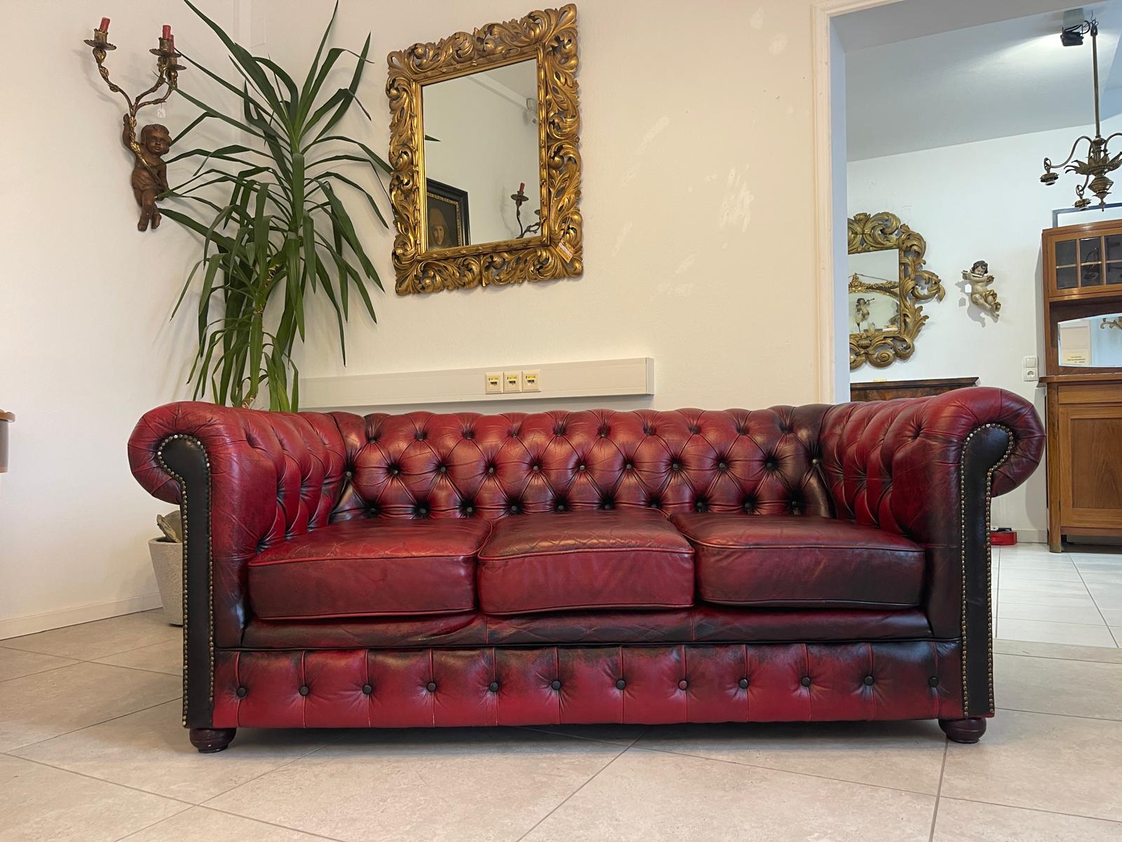 Chesterfield 3er Clubsofa Diwan Couch Oxblood G1052
