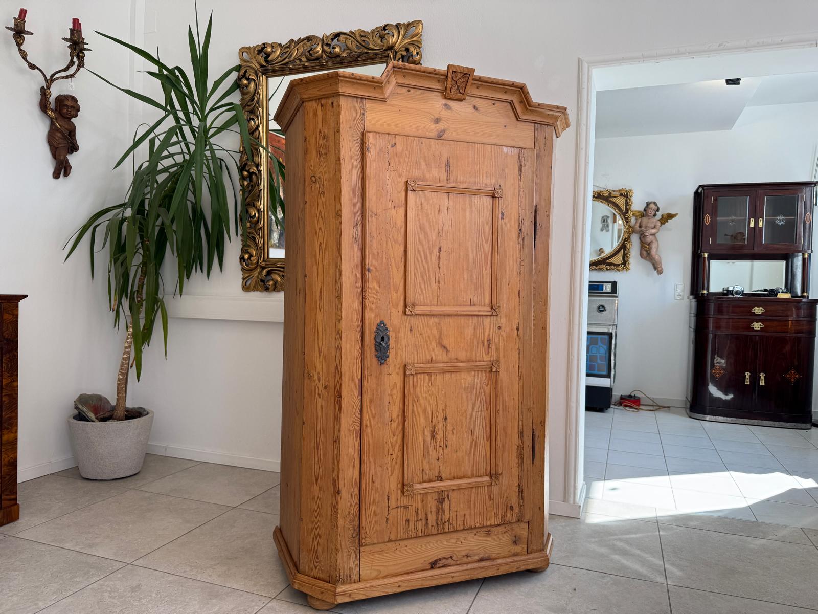 Sale Biedermeier Bauernschrank Barockschrank Tirol D2494