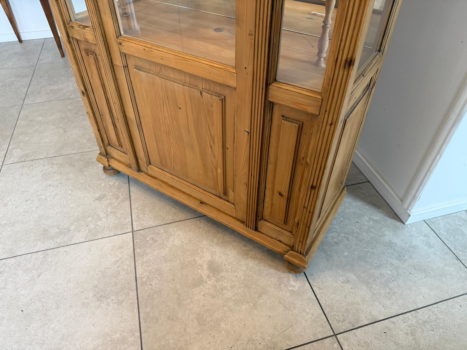 Bäuerliche Gründerzeit Vitrine Bauernvitrine Bauernschrank Naturholz G2340