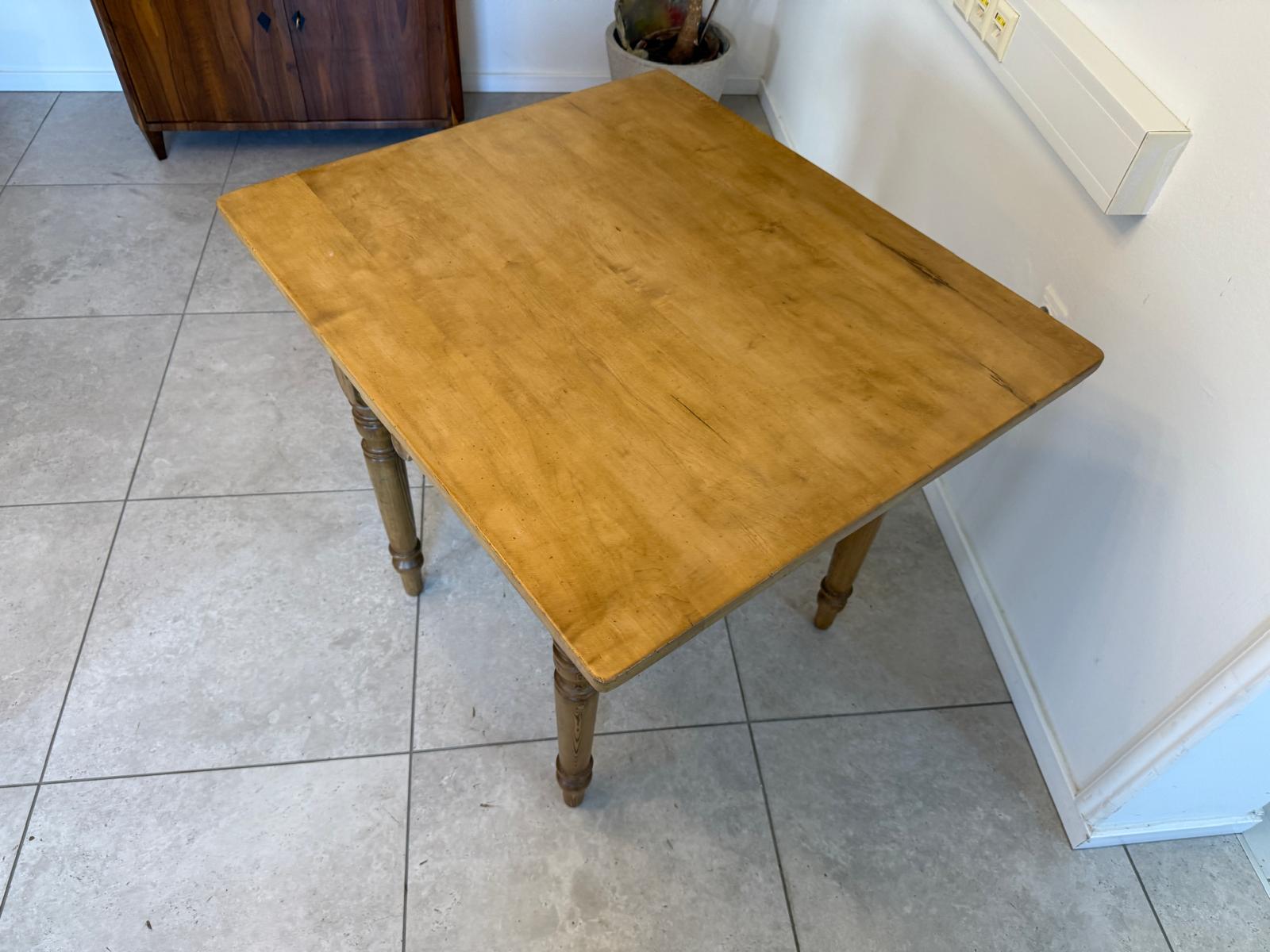 Bäuerliches Gründerzeit Tischerl Beistelltisch Bauerntisch G2003