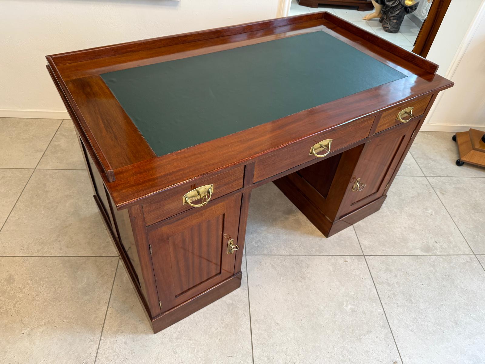 Altrestaurierter Jugendstil Schreibtisch Sekretär Freisteher G1878