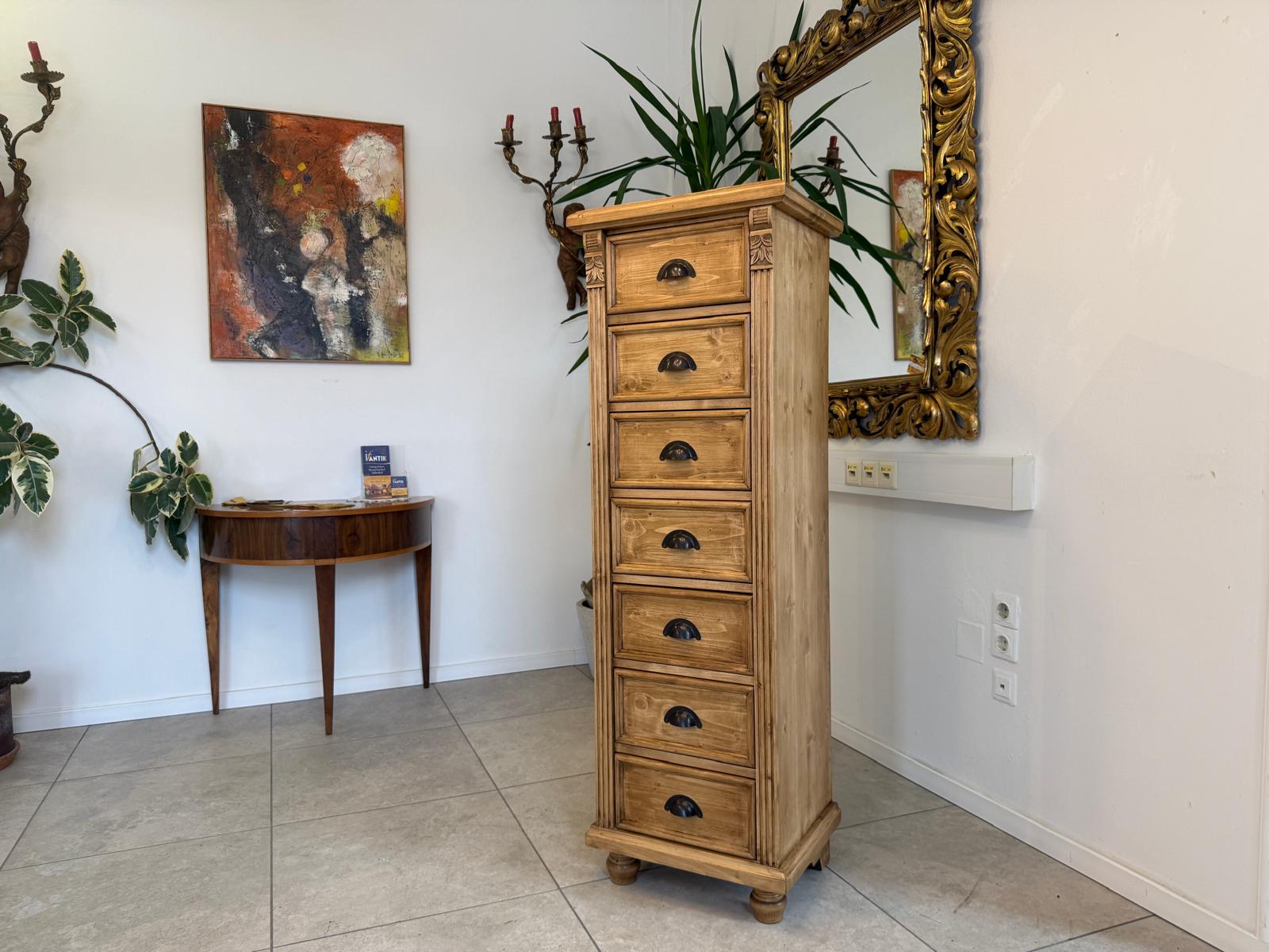 Bäuerliche Ladenkommode Apothekenschrank 7 Ladenkommode D1022