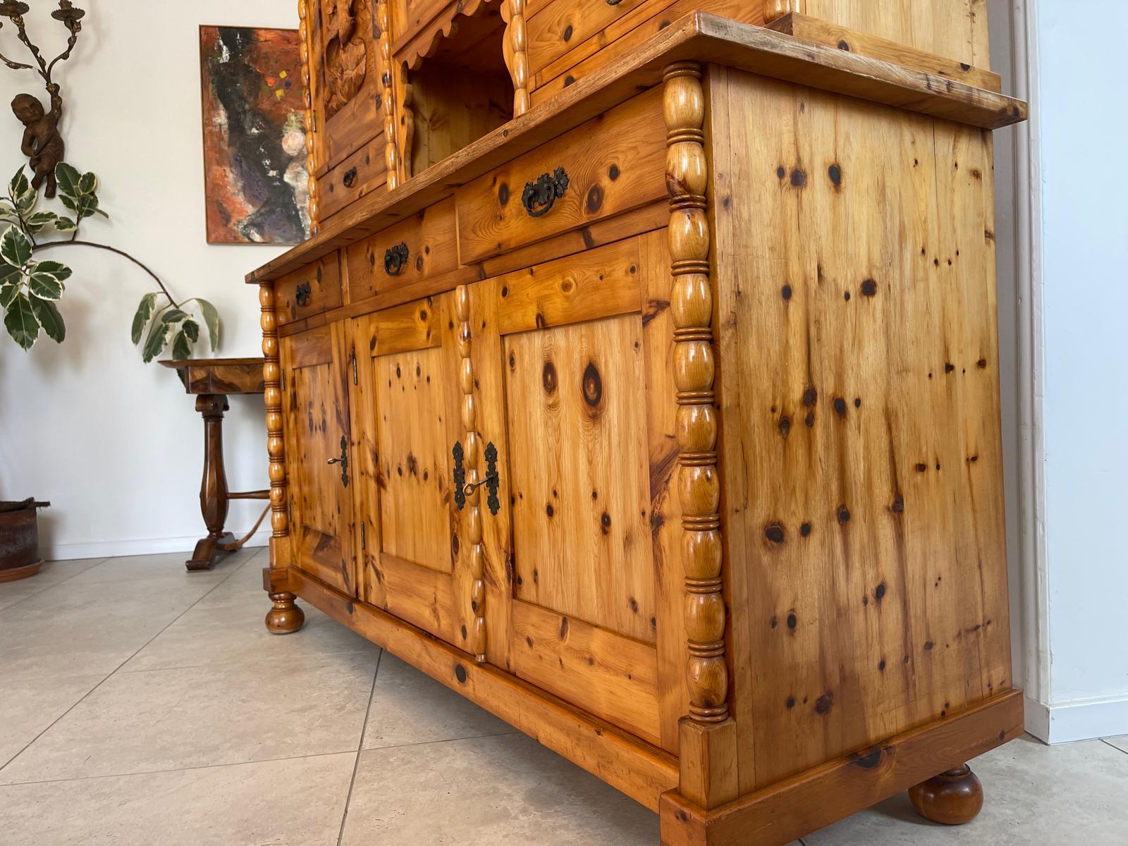 Alte Zirbenholz Kredenz Küchenvitrine Butzenglas Küchenschrank Landhausstil G1670