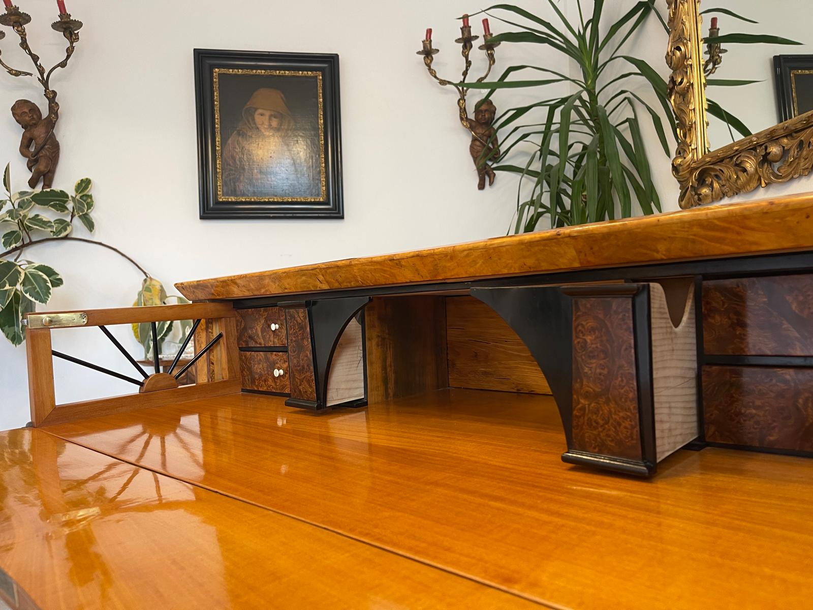 Restaurierte Biedermeier Schreibkommode Sekretär Nussholz Antiquität G1506
