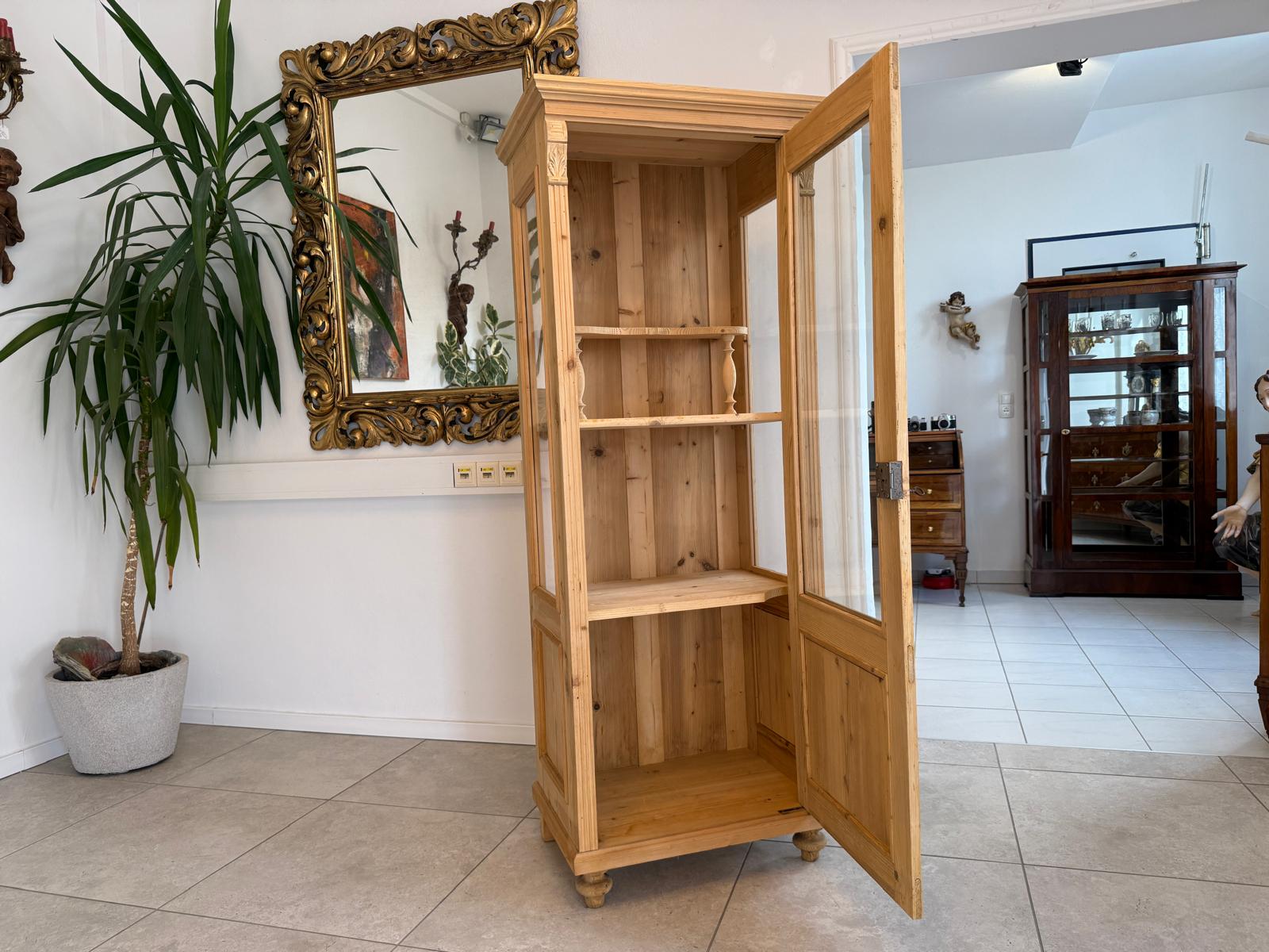 Bäuerliche Vitrine Bauernvitrine Bauernschrank Naturholz Vitrine G2147