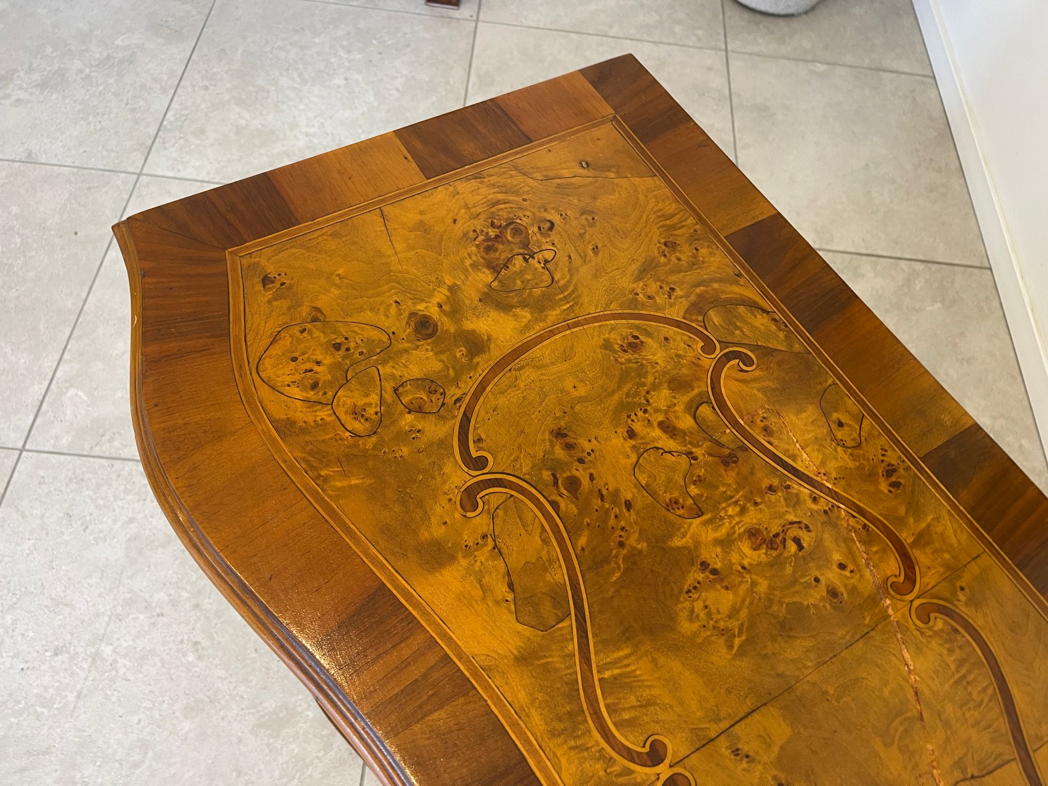 Hübsche Barockstil Anrichte Kommode Sideboard G1578