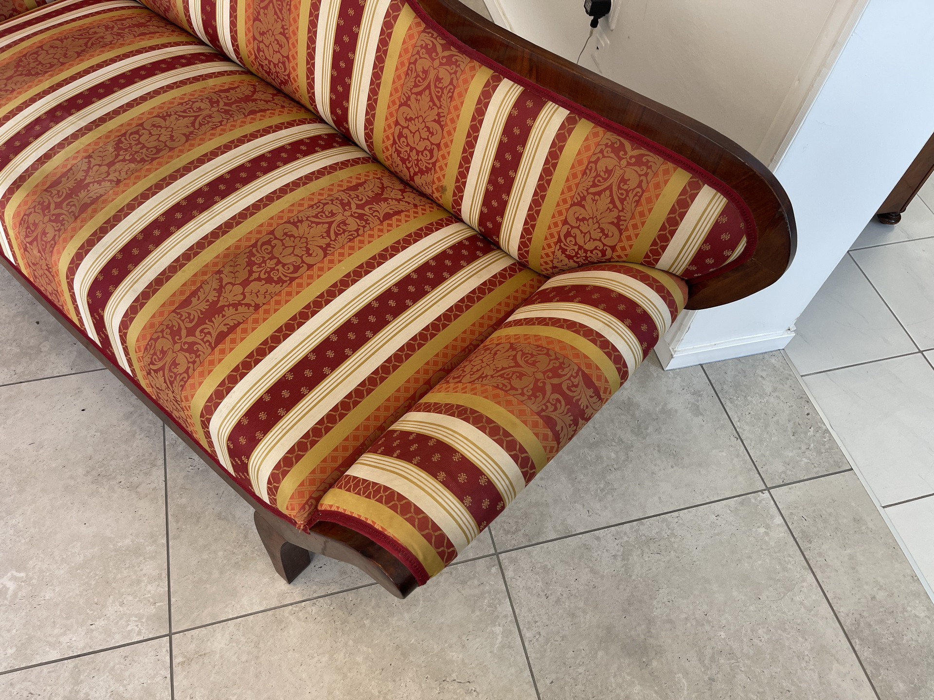 Biedermeier-_19 Biedermeier Sofa Diwan Couch Chaiselongue Antik 1850 Nuss Holz A4134