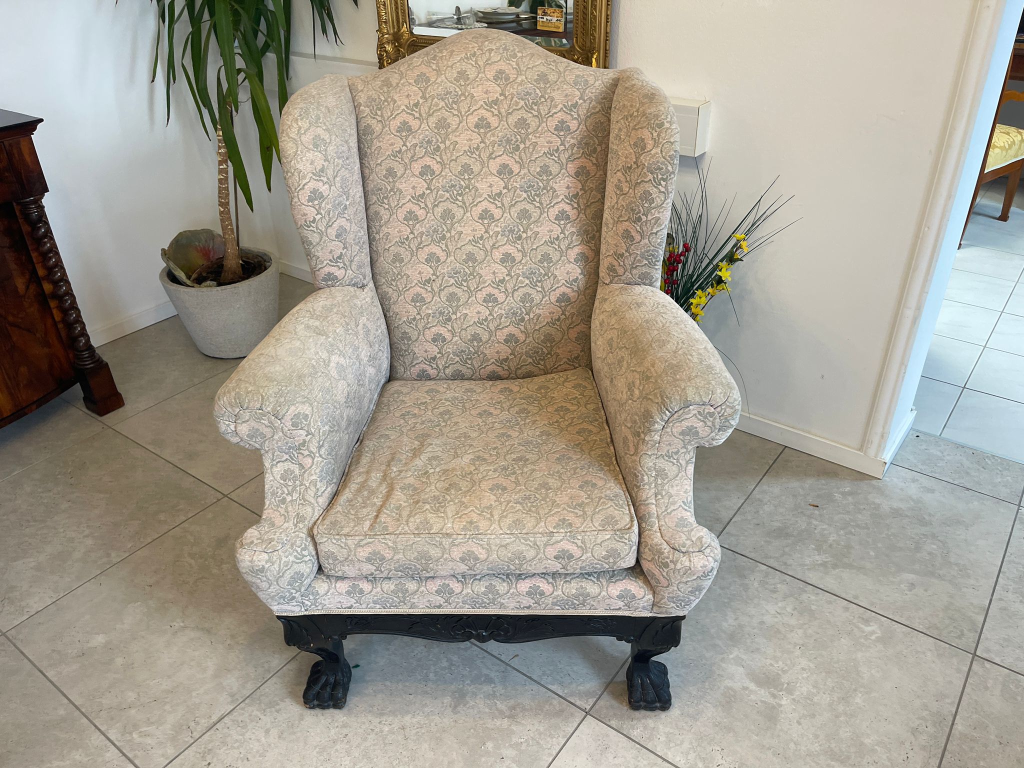 b41c5f95-037e-40cd-b92e-123487d7d902 Alter Historismus Ohrenfauteuil Antiker Ohrensessel Eleganter Fauteuil A4564