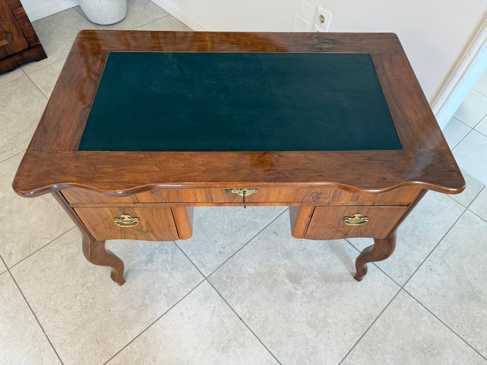 Sale Restaurierter Spätbiedermeier Damen Schreibtisch Sekretär Antiquität G1835-1