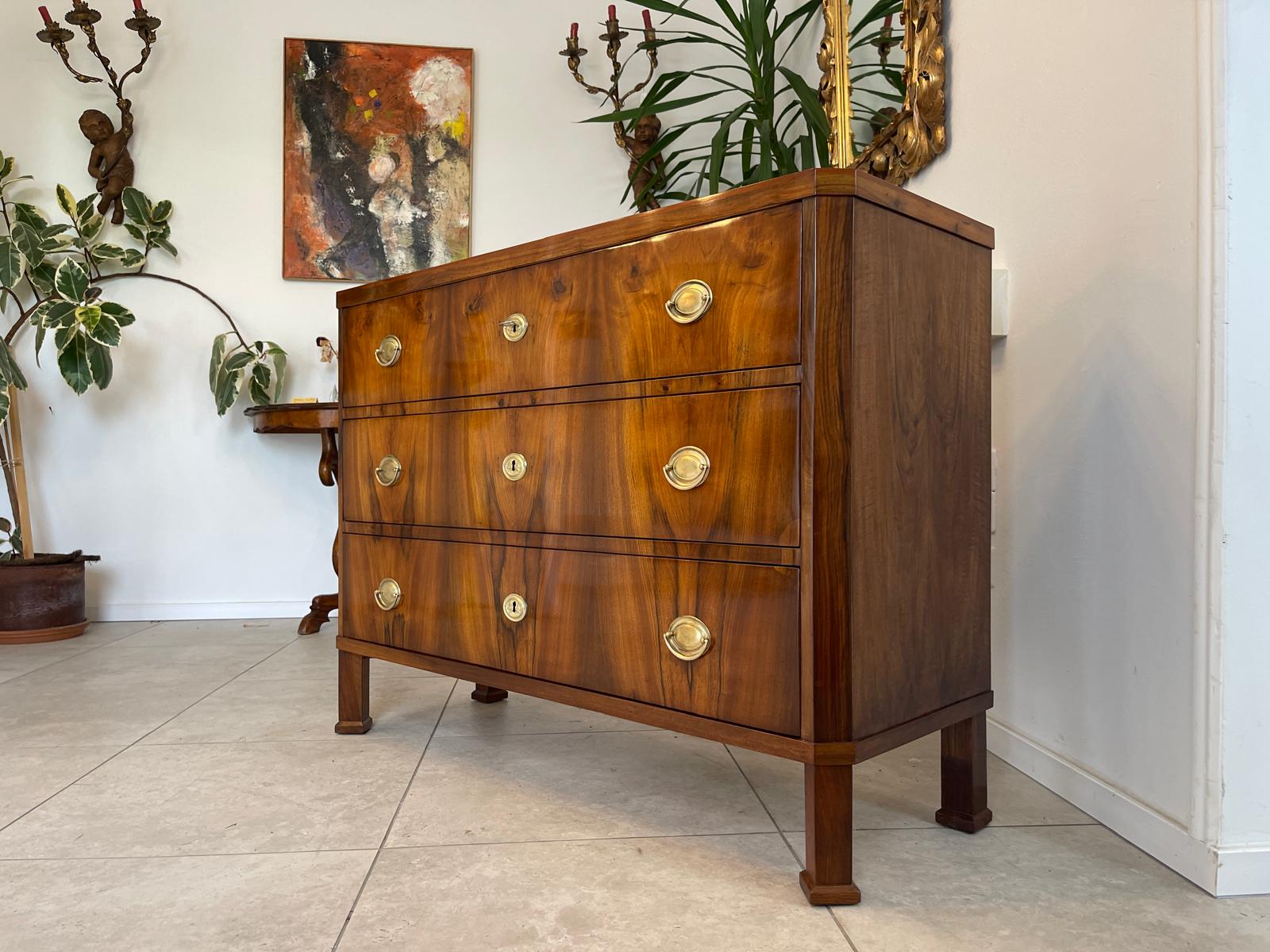 Restaurierte Biedermeier Kommode Sale Antiquität Nussholzfurnier Antiquität G1741