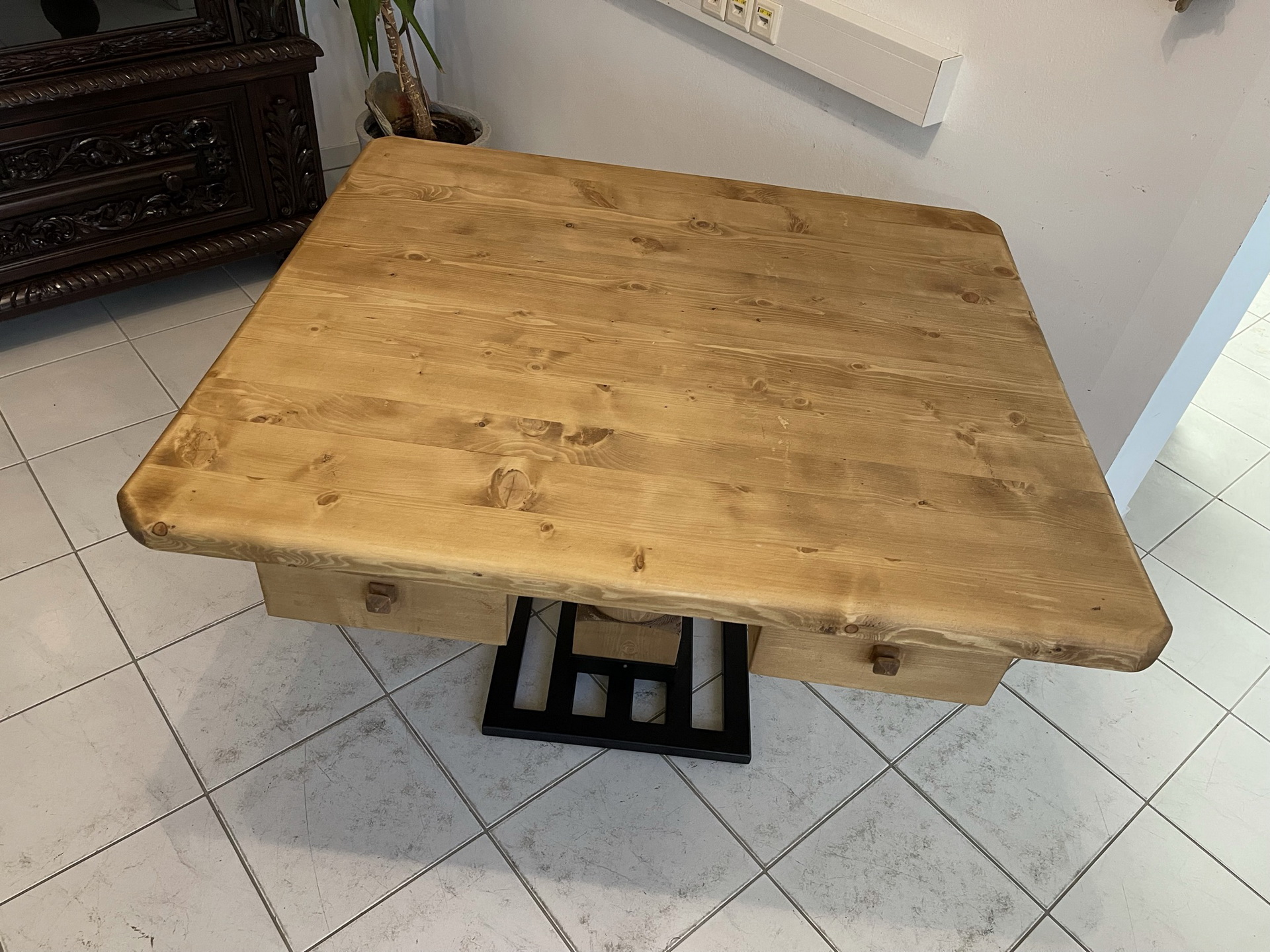 Bäuerlicher Tisch Bauerntisch Massivholzmöbel Modernes Design A3337