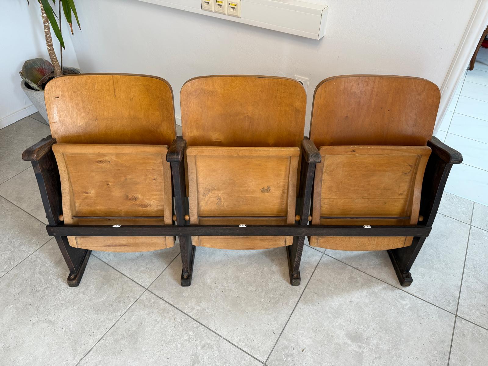 Originale Kinosessel 3er Sitz Klappstuhl Stuhl Sitzgruppe G2130