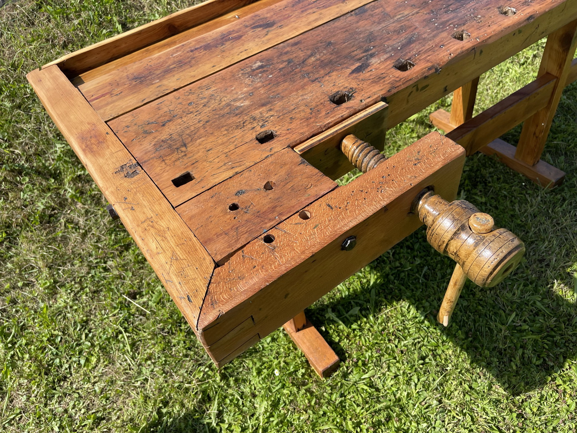 Barock-Biedermeier_92F9CEbYCV2S7Bc alte restaurierte Hobelbank, Werkbank, Küchentisch A3073