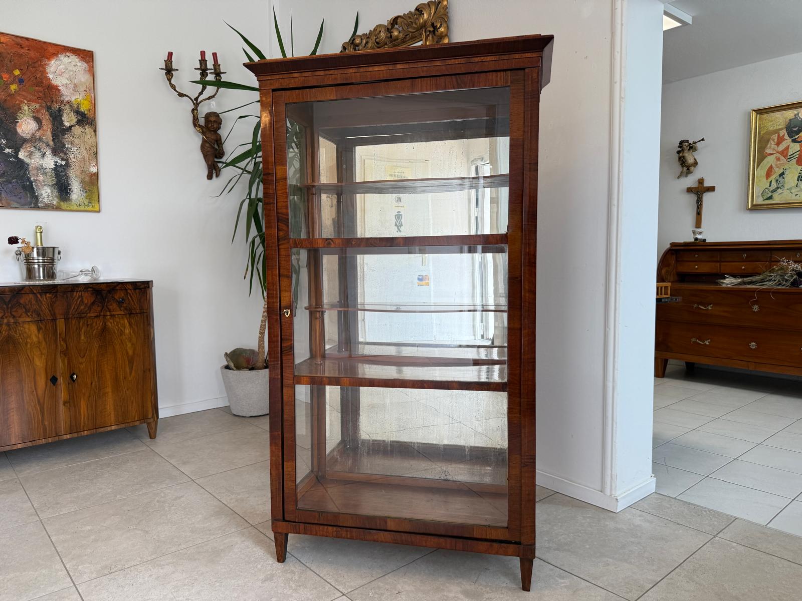 Restaurierte Stilvitrine Biedermeier Glasschrank Bücherschrank G2014