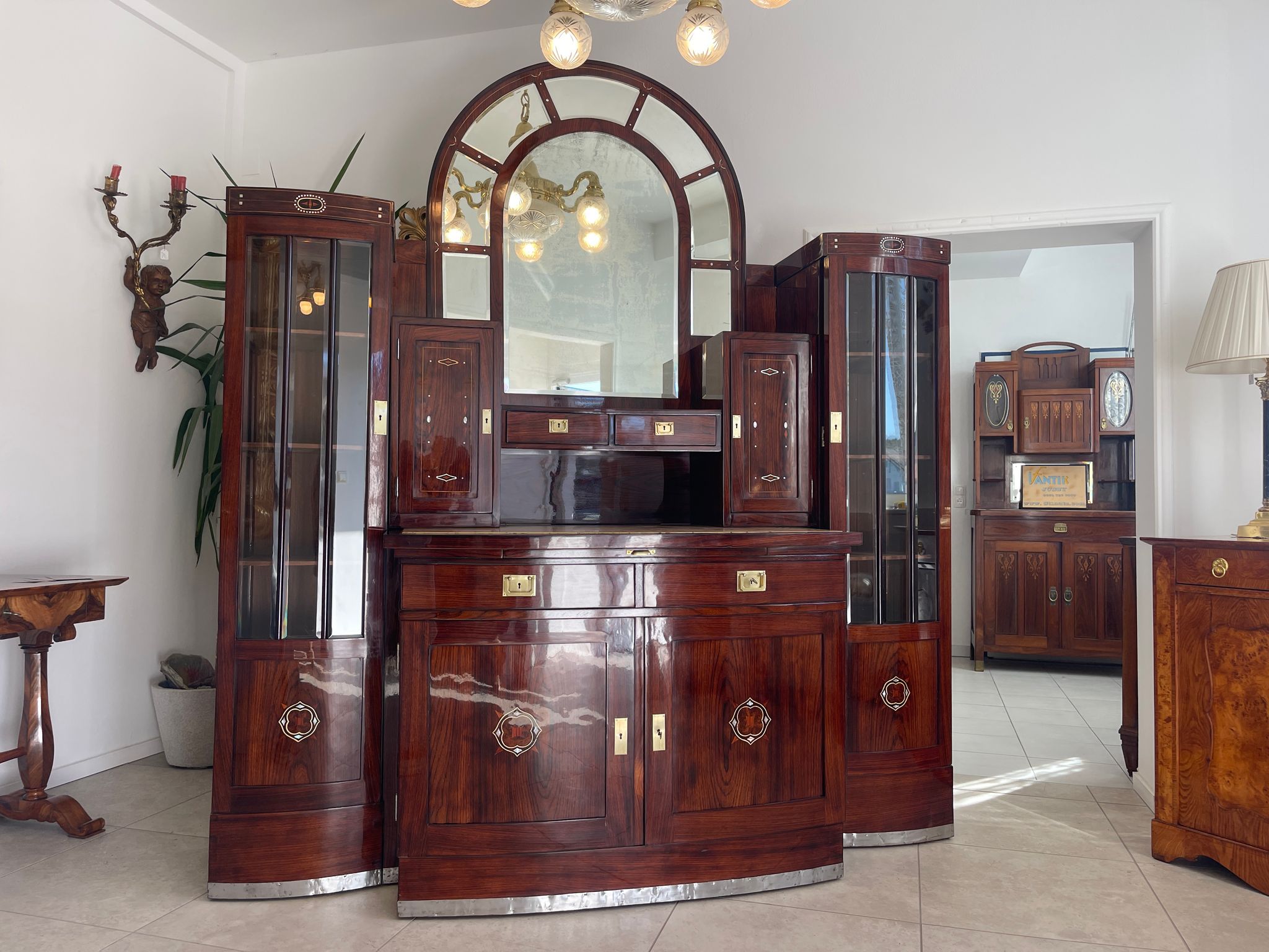 Sale Restauriertes Jugendstil Designerbuffet Bibliotheksschrank Antiquität G1379