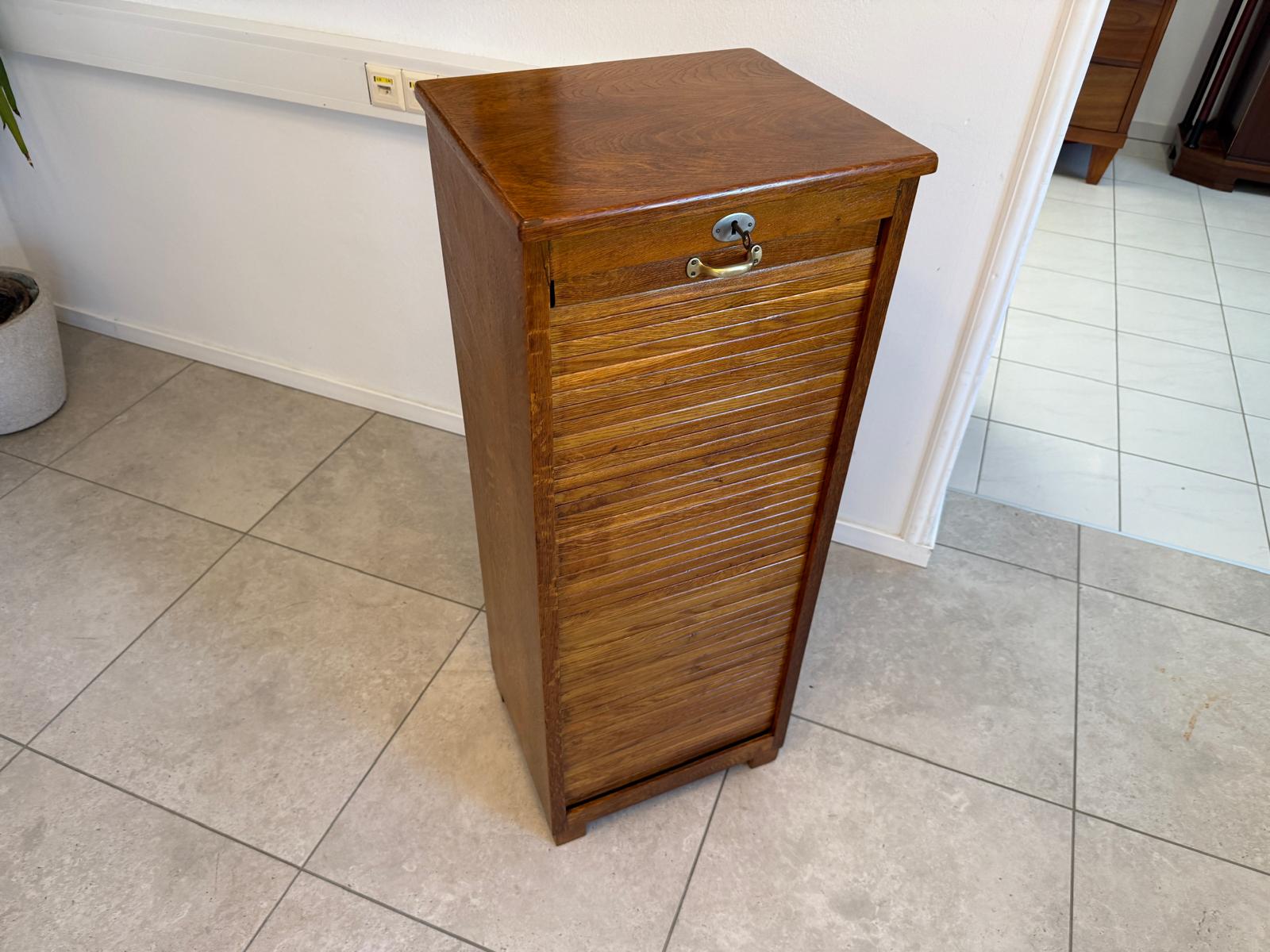 Restaurierter Jugendstil Rolladenschrank Rolladenkasten G1963