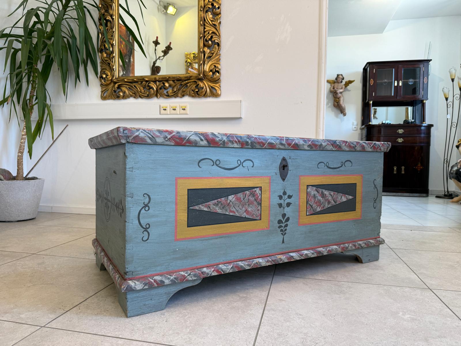 Truhe Landhaustruhe Bauerntruhe Biedermeier Truhe Handbemalt D2338