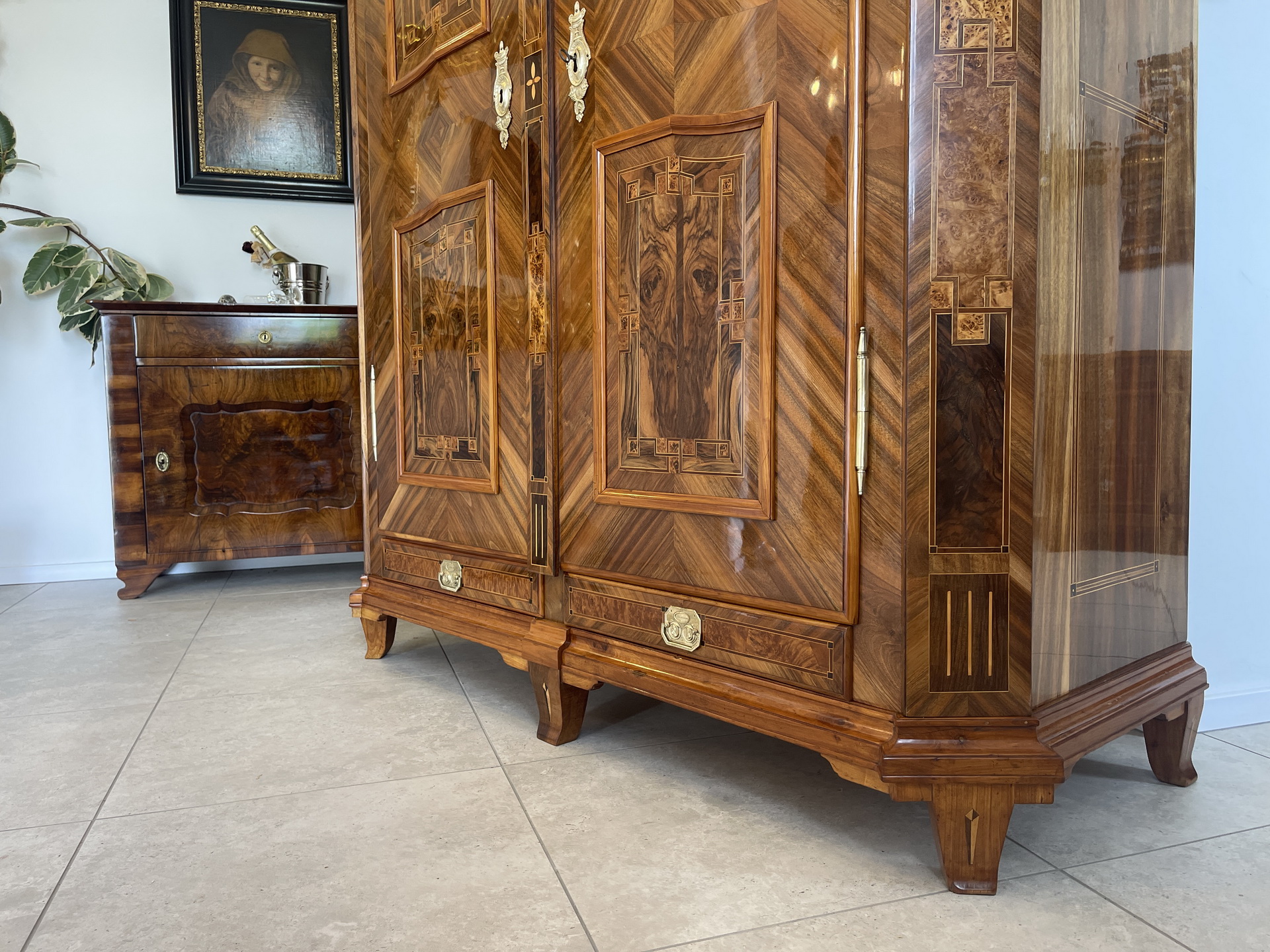 IMG_8594iGFZzN2ovZ7UK Barocker Hallenschrank Barockschrank Maria Theresienschrank Antiquitäte Rarität A4418