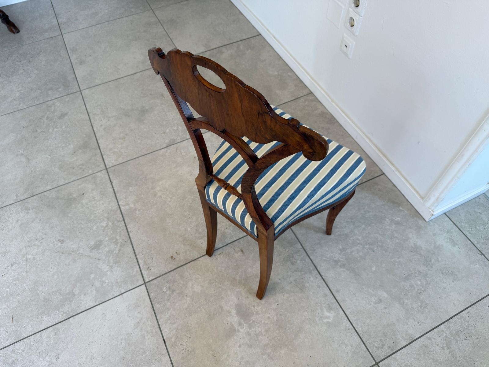 Biedermeier Sessel Nussholz Rarität Antiquität G1769