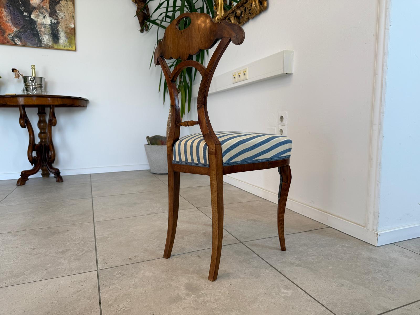 Biedermeier Sessel Nussholz Rarität Antiquität G1769