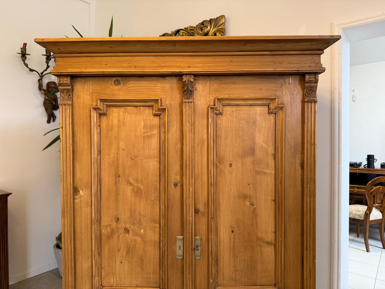 Gründerzeit Bauernschrank Bauernkasten Hallenschrank Weichholz G2135