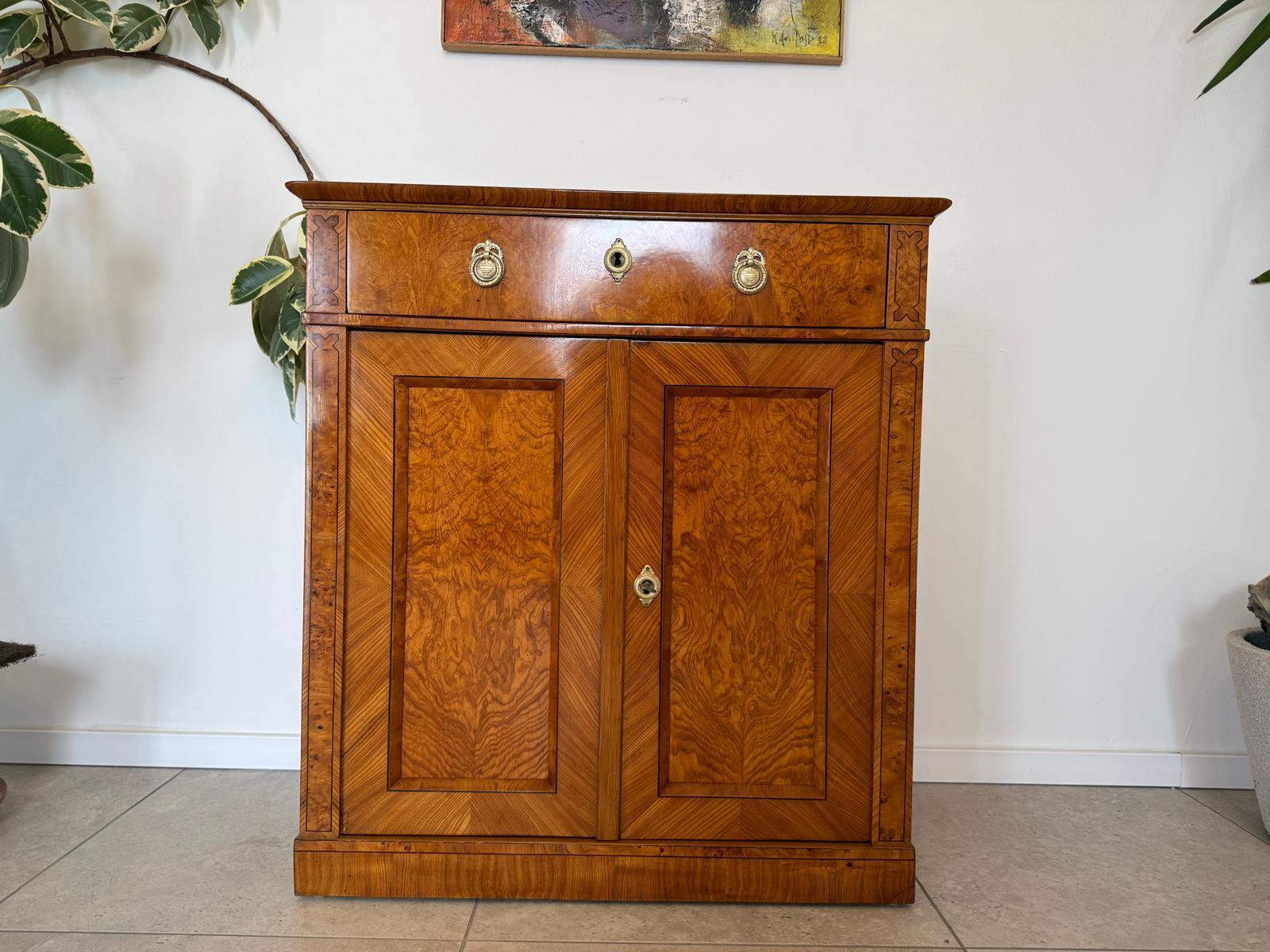 Restauriertes Biedermeier Trumeau Anrichte Antiquität D1193