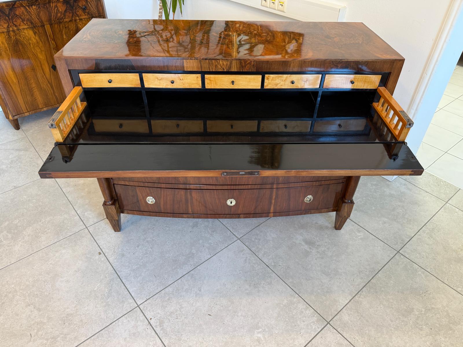 Restaurierte Biedermeier Schreibkommode Nussholz Antiquität G1967