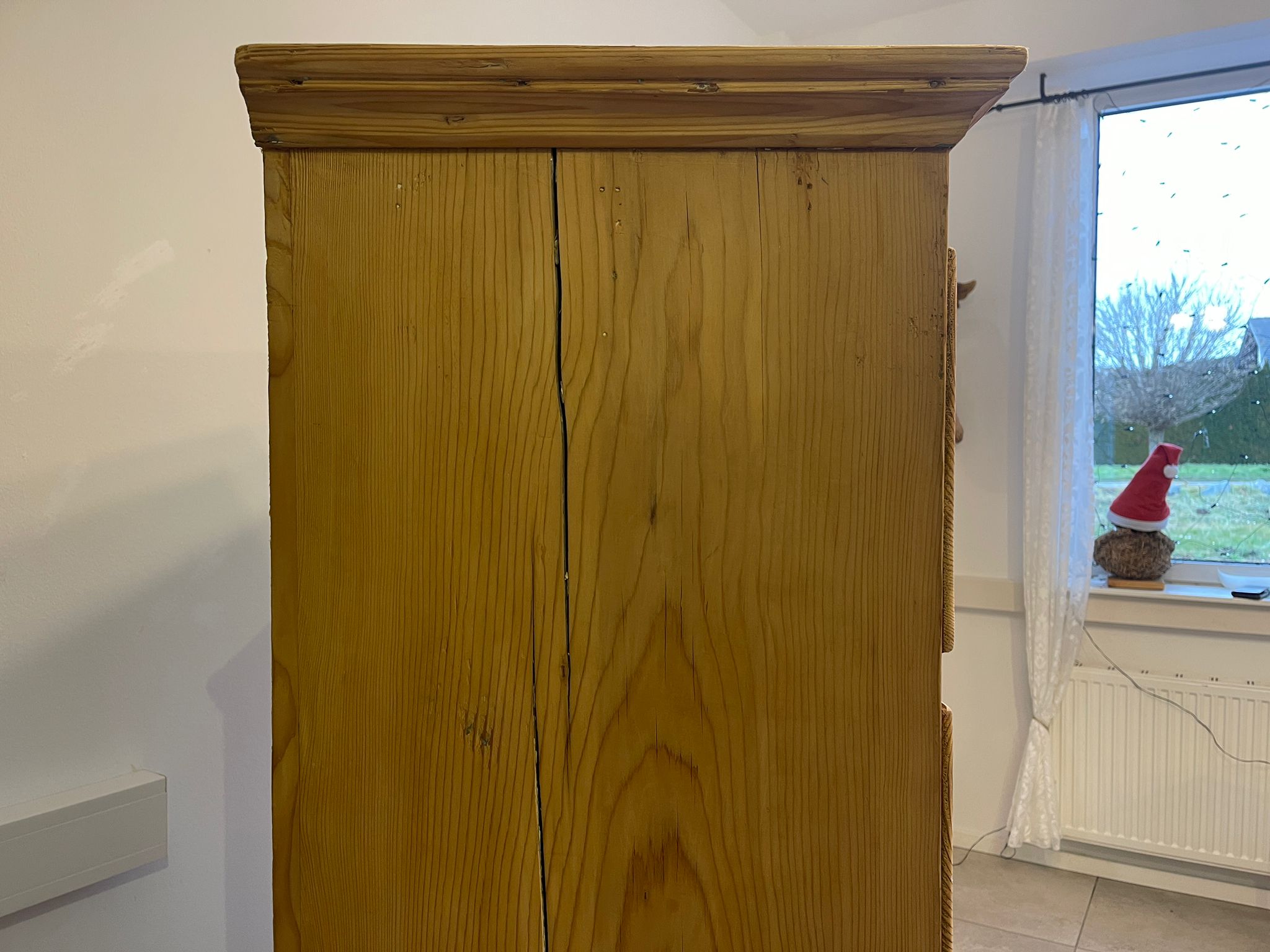 645f63d7-b17f-4582-8d69-141f2054dd40 Brotschrank Almerschrank Speiskasten Bauernkasten A5122