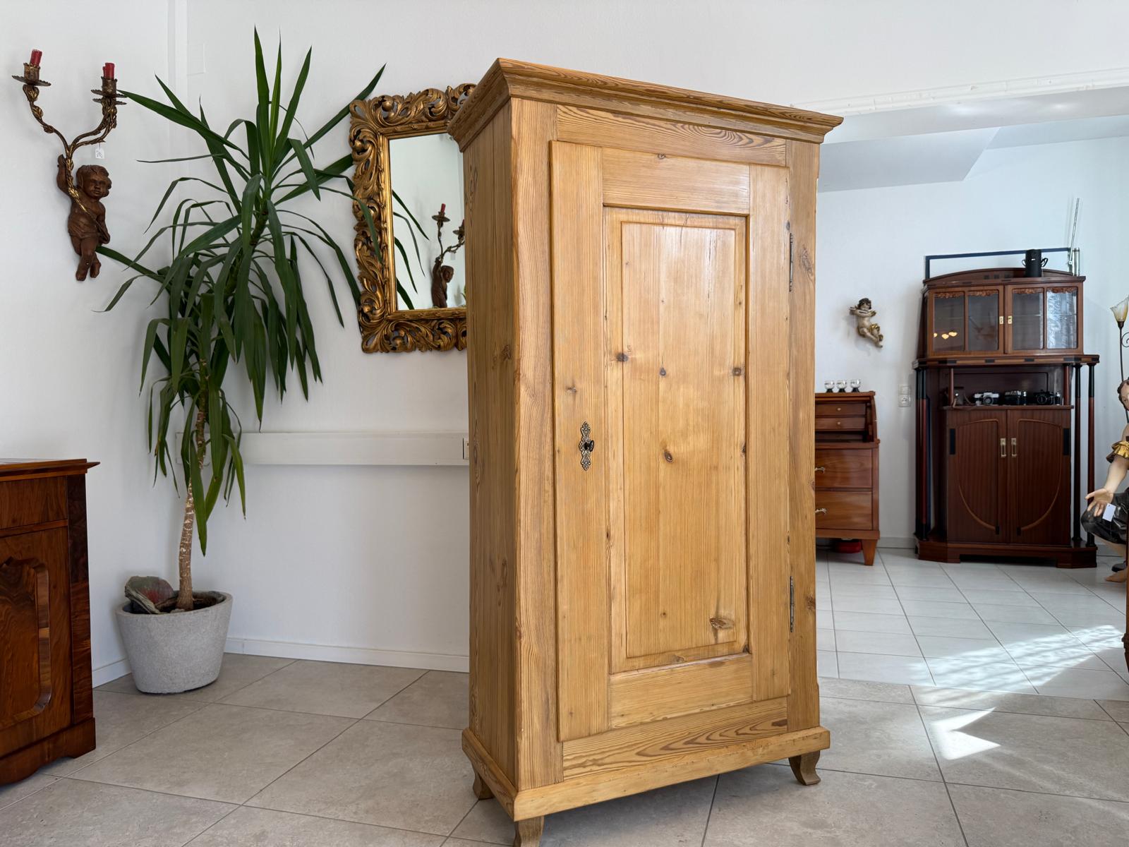 Restaurierter Biedermeier Bauernschrank Naturholzschrank Antik G1855