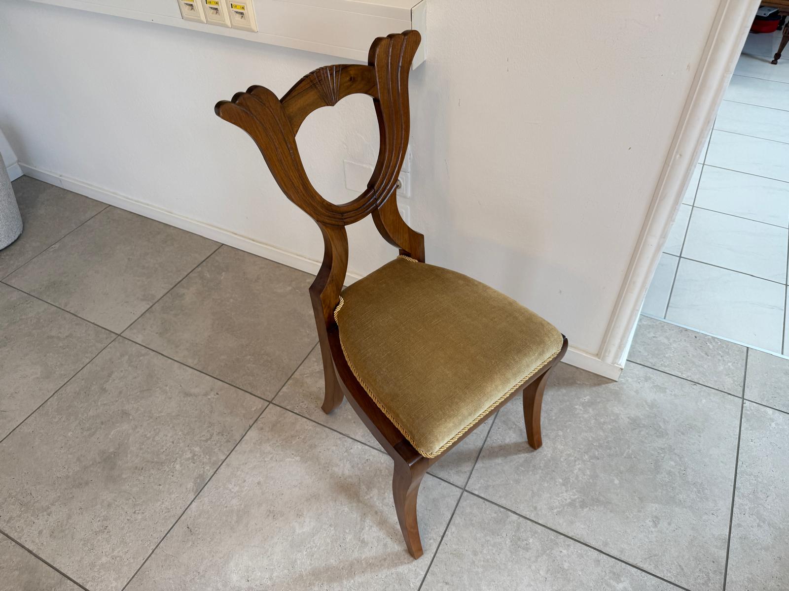 Biedermeier Sessel Nussholz Stuhl Antiquität G2106