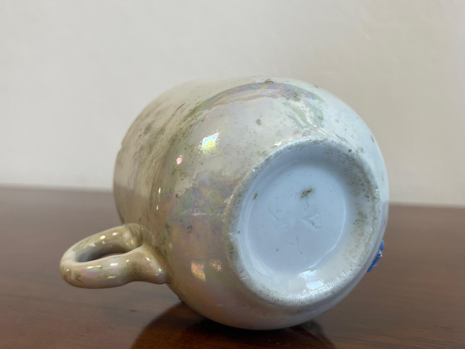 82cff7da-0a0f-46d8-b544-760103defd1e Antike Erinnerung Rosenhäferl Rosentasse " ICH GRATULIERE " bemalt  A4913