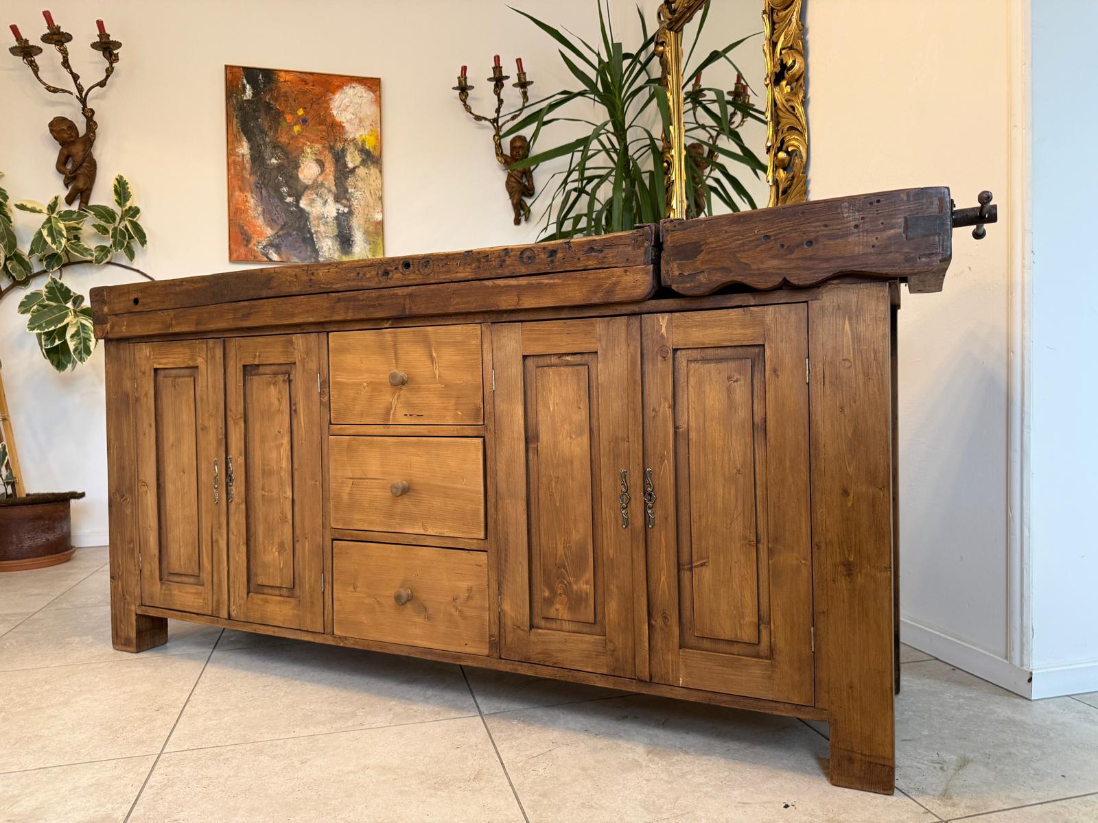 Historische Hobelbank Werkbank Pult Tresen Ladenschrank Designerstück D1247