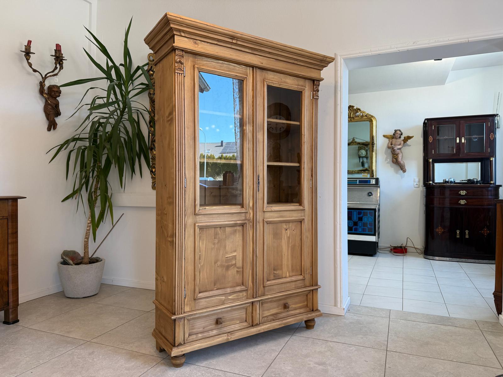 Bäuerliche Vitrine Bauernvitrine Bücherschrank Bauernschrank Glasschrank D2327